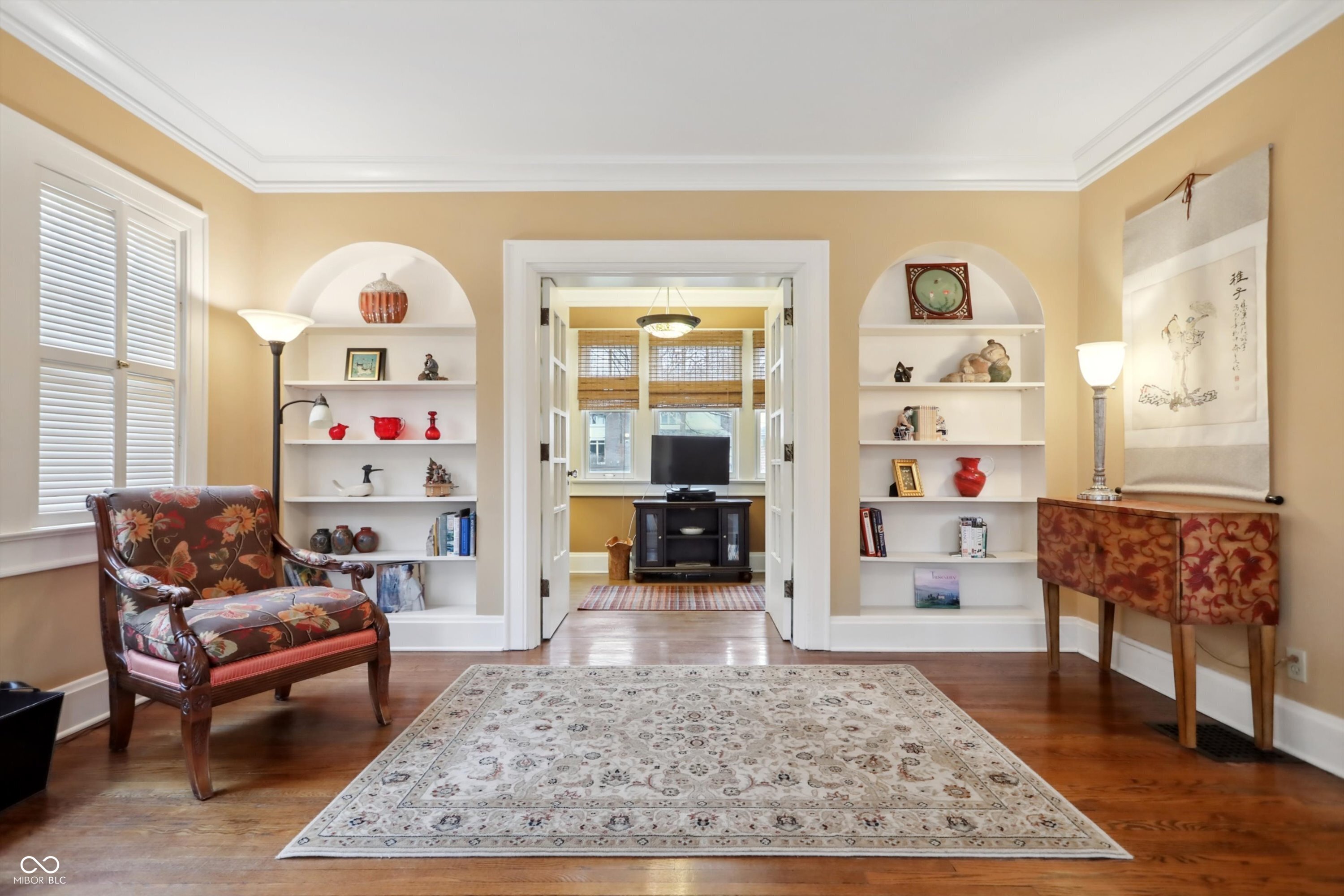 43 W Hampton Drive