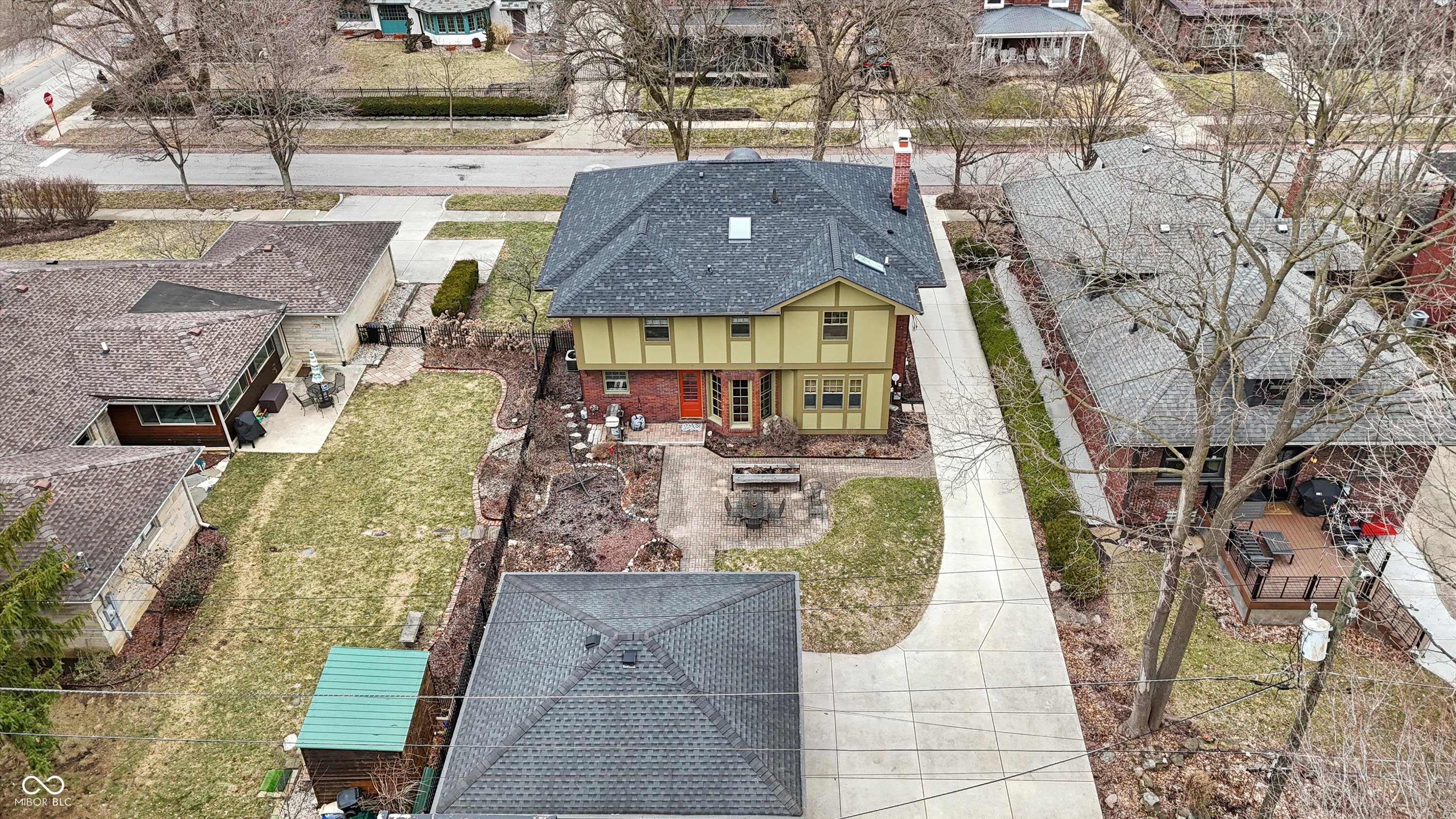 43 W Hampton Drive