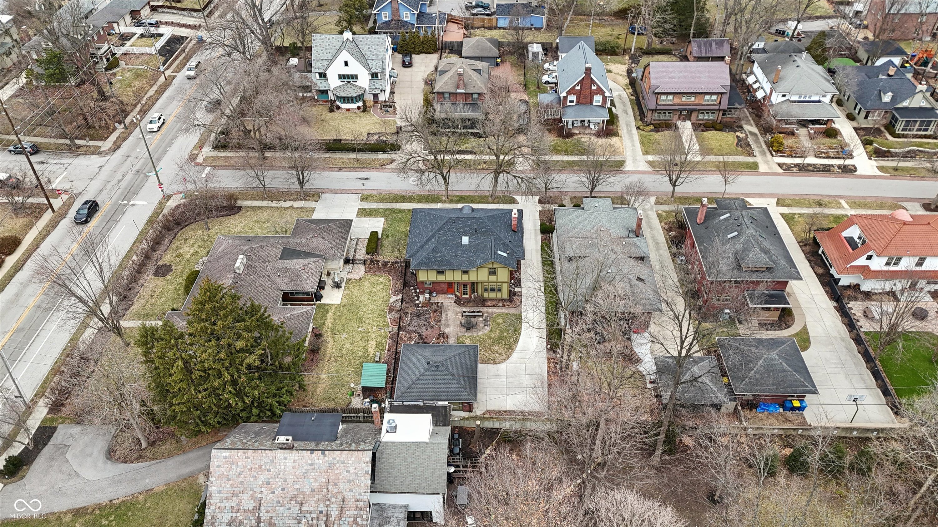 43 W Hampton Drive