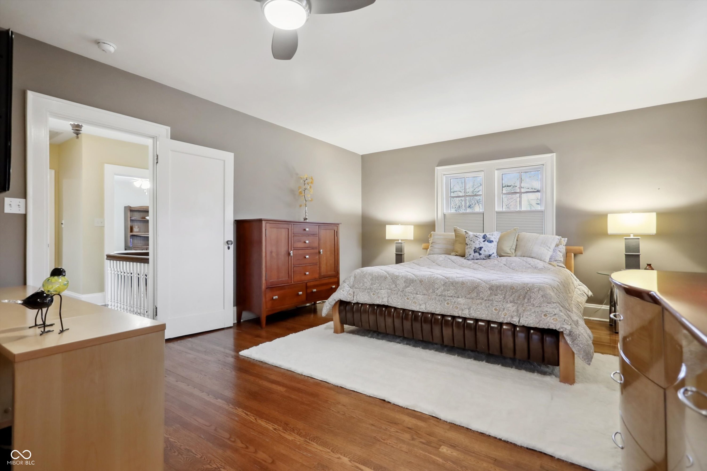 43 W Hampton Drive