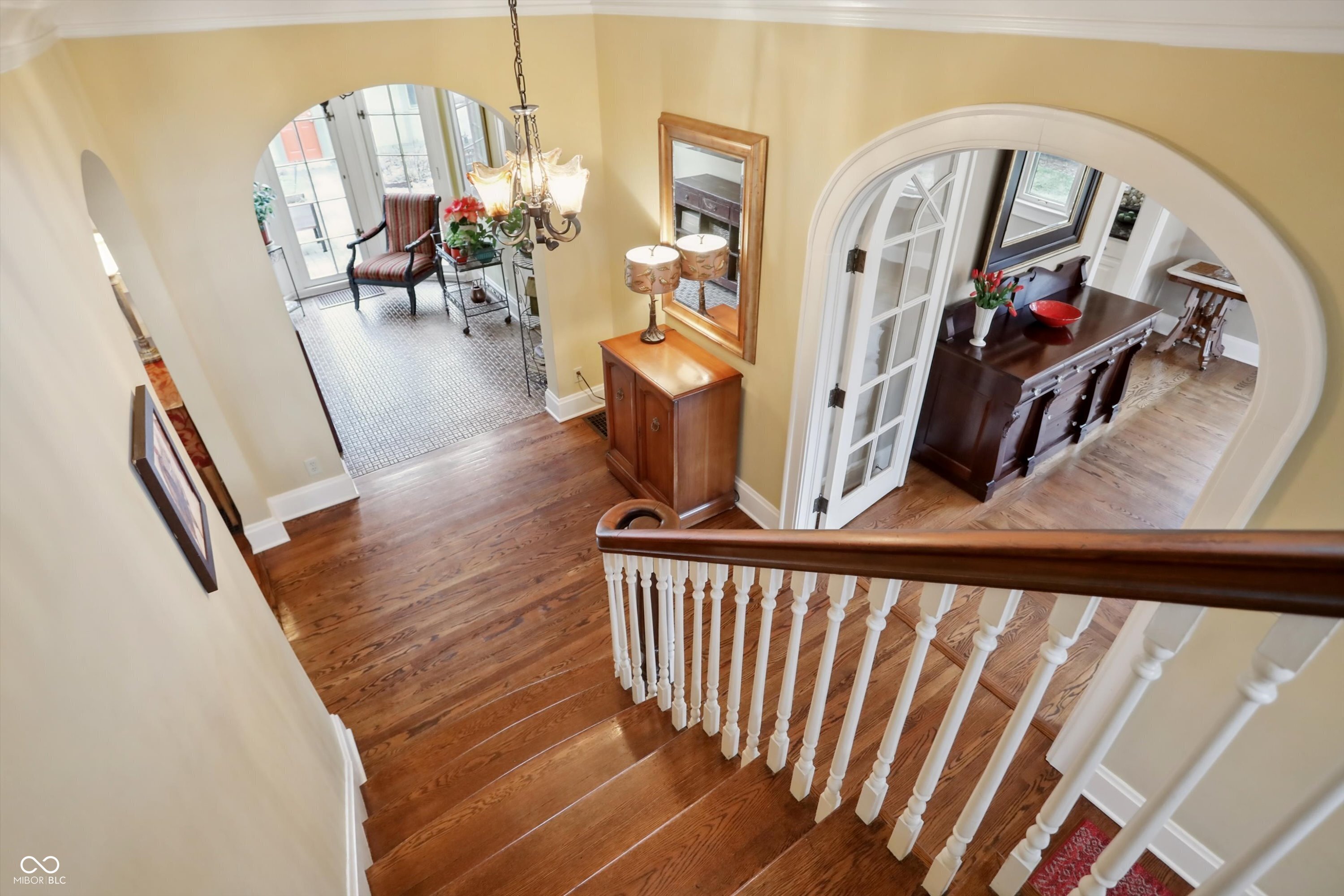 43 W Hampton Drive