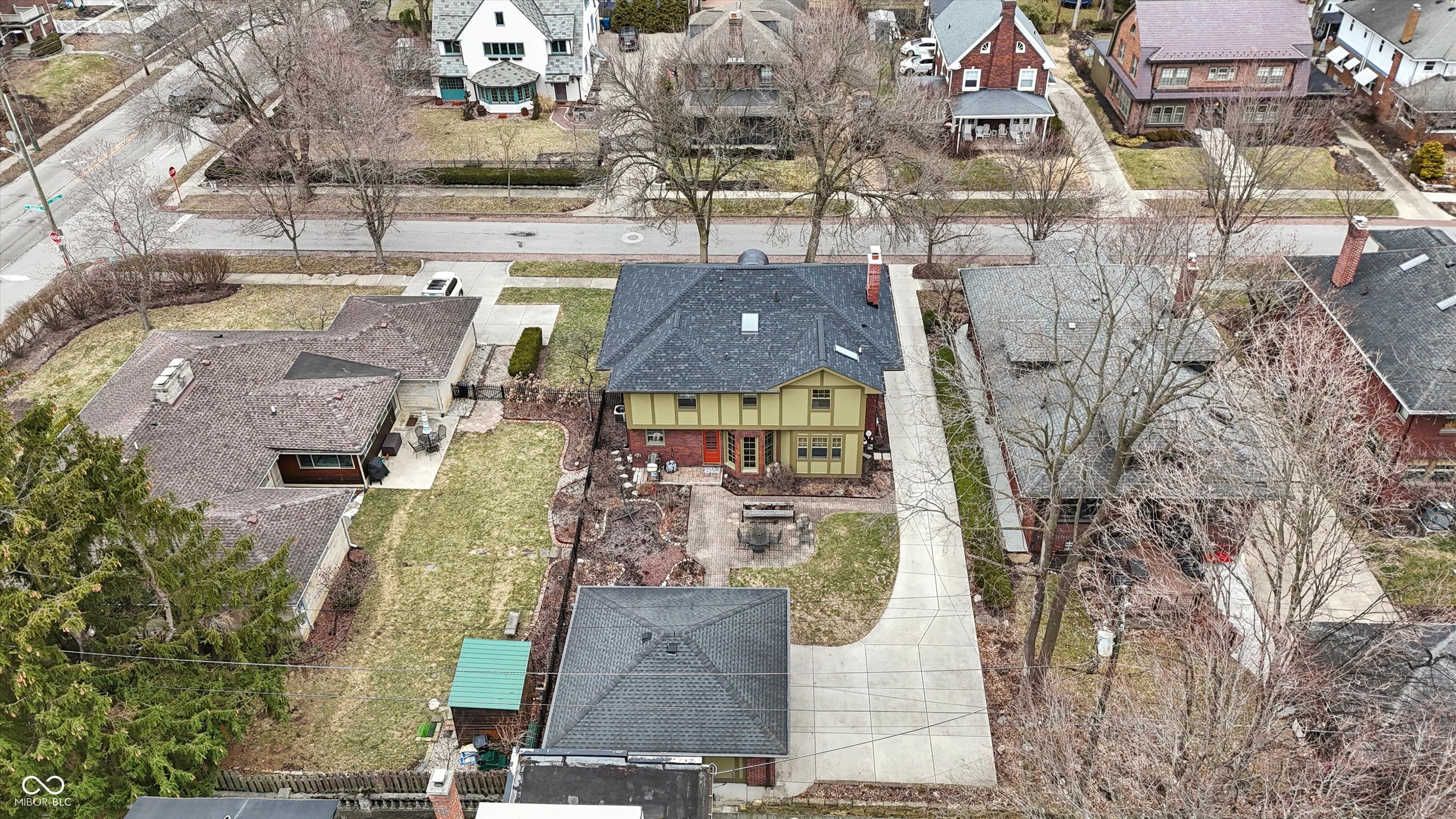 43 W Hampton Drive