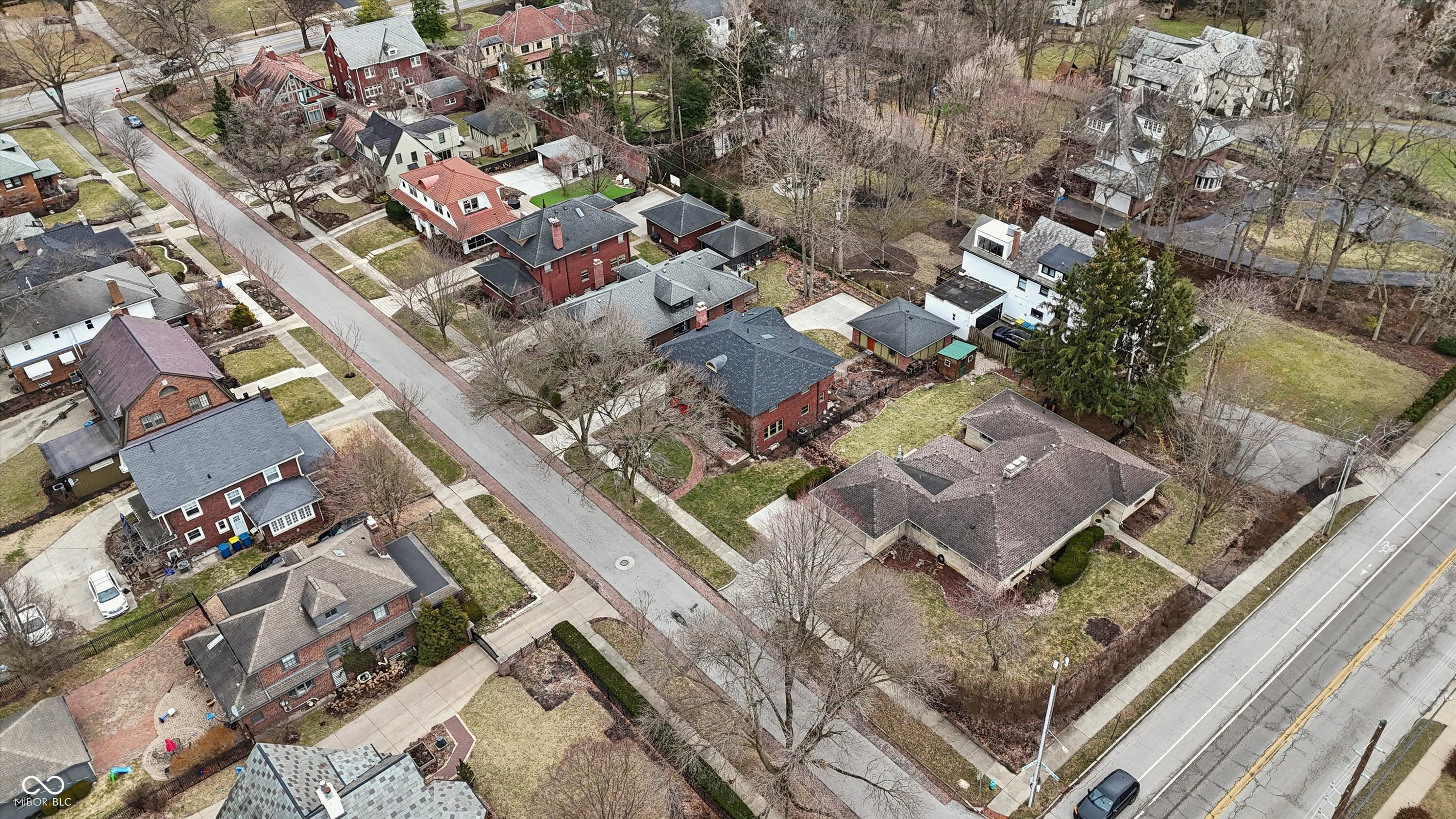 43 W Hampton Drive