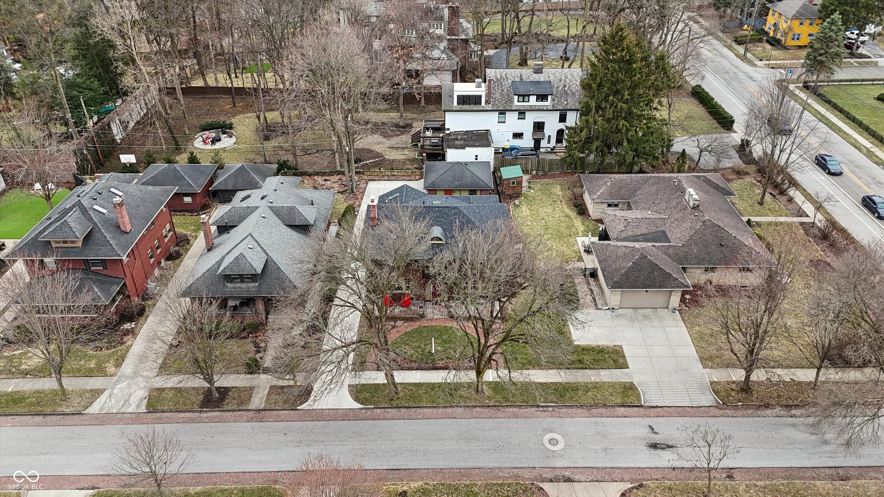 43 W Hampton Drive