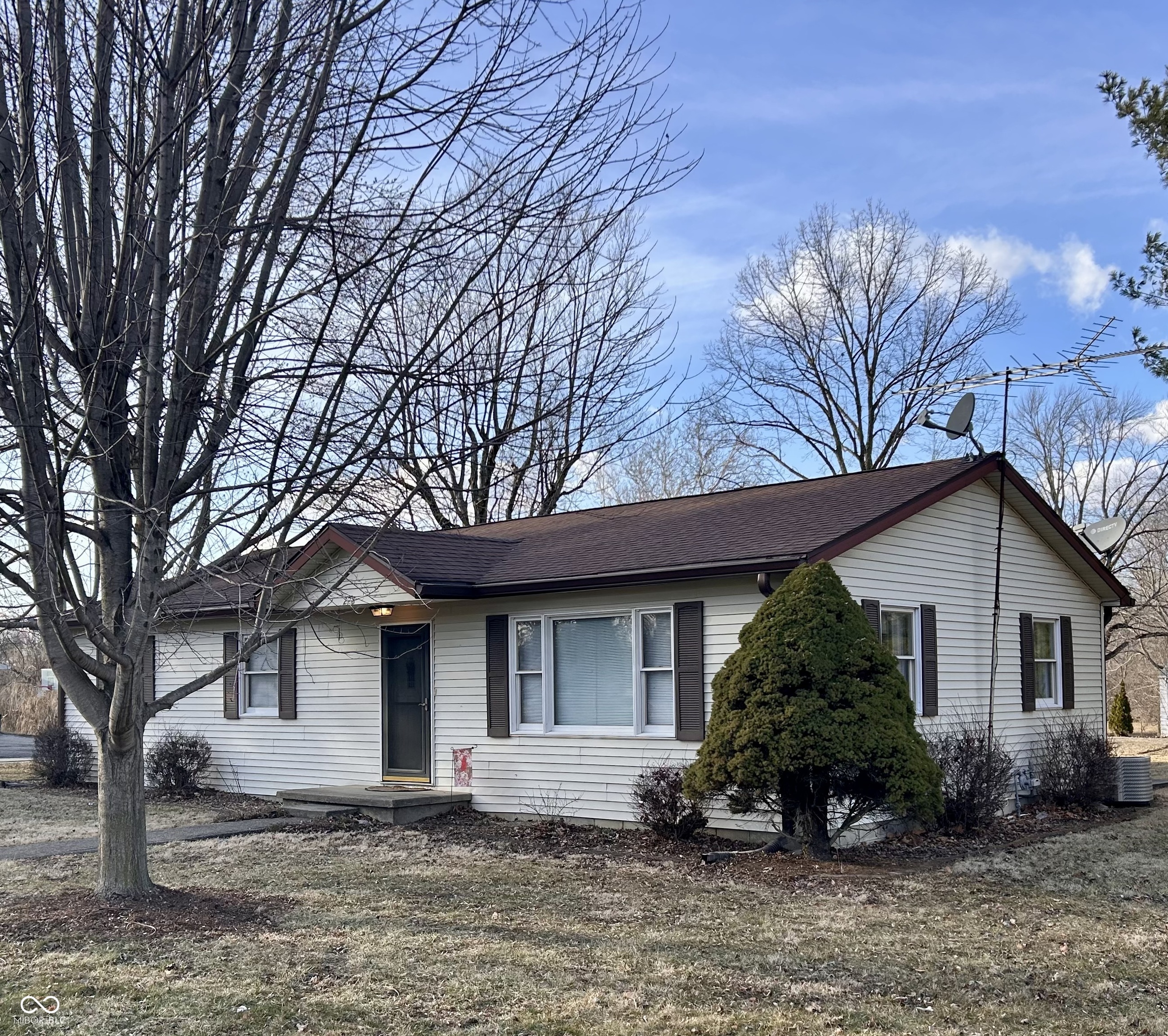 228 W Elm Street