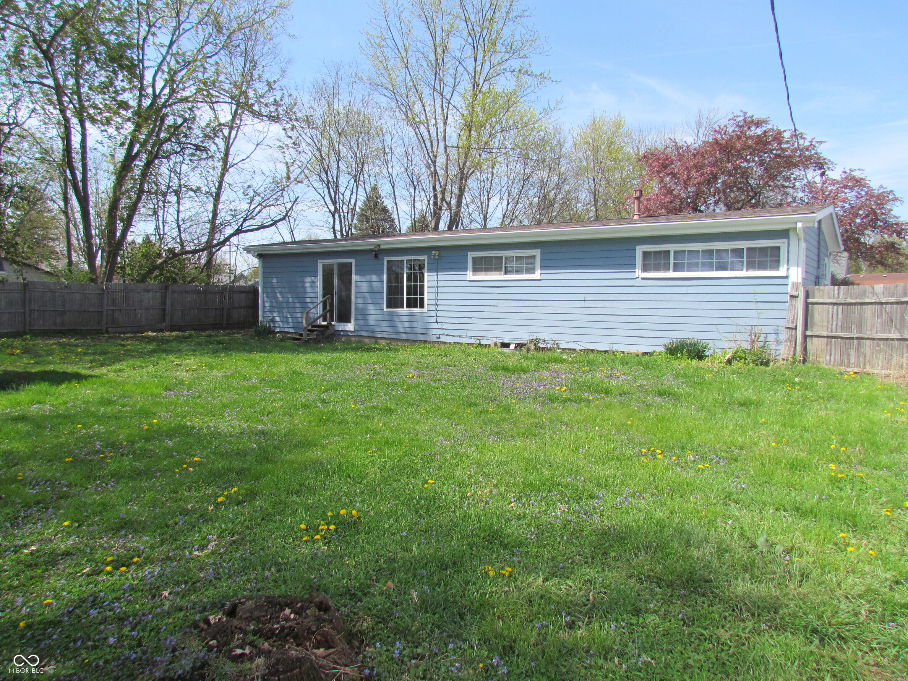 99 Armitage Street