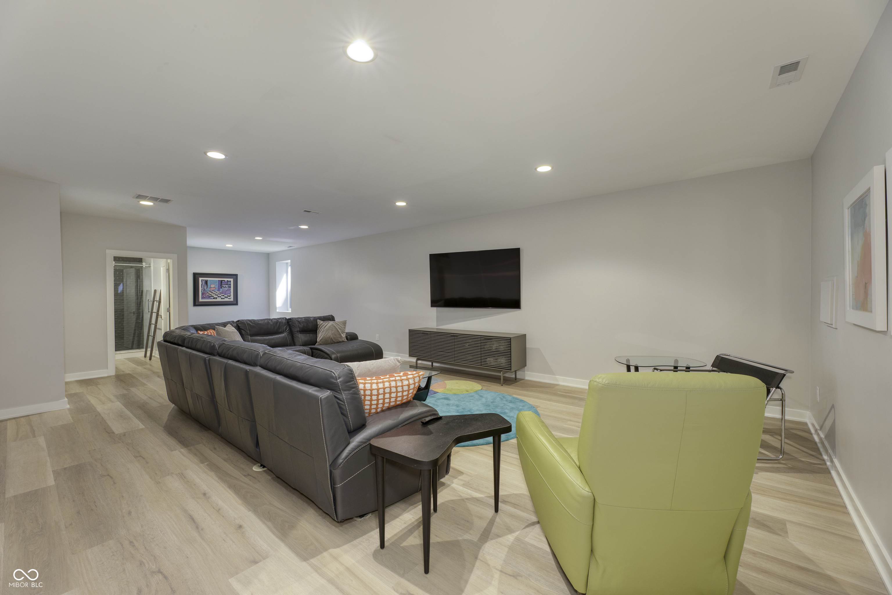 8740 Morgan Drive