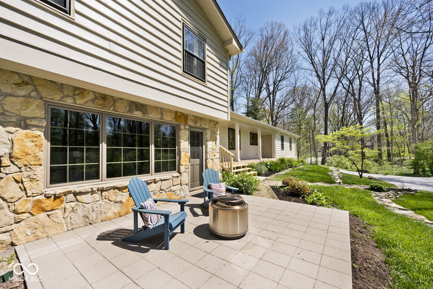 6454 Dean Road