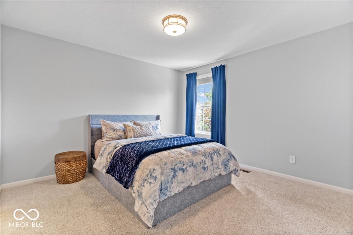 2705 April Springs View