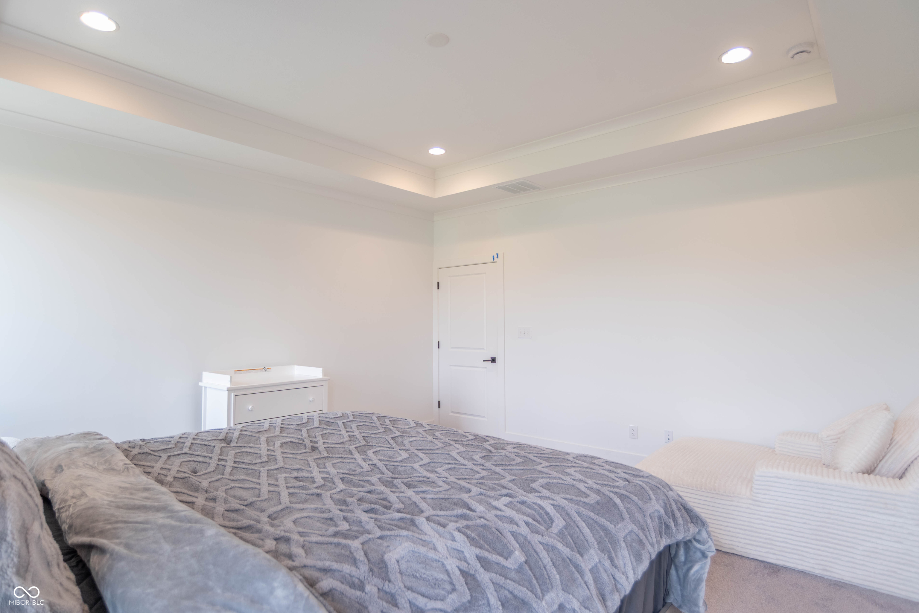 921 Justine Circle E