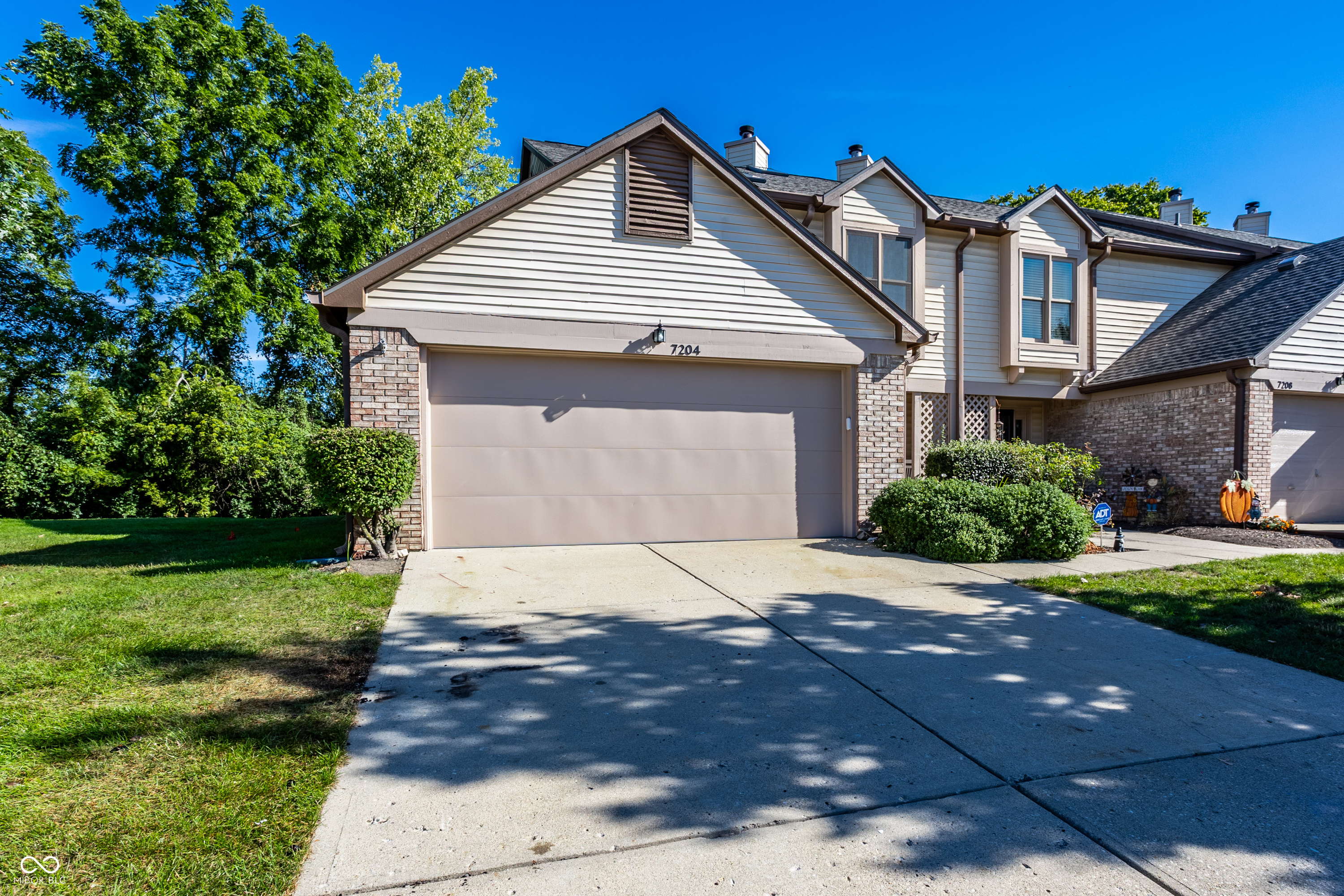 7204 Long Boat Drive