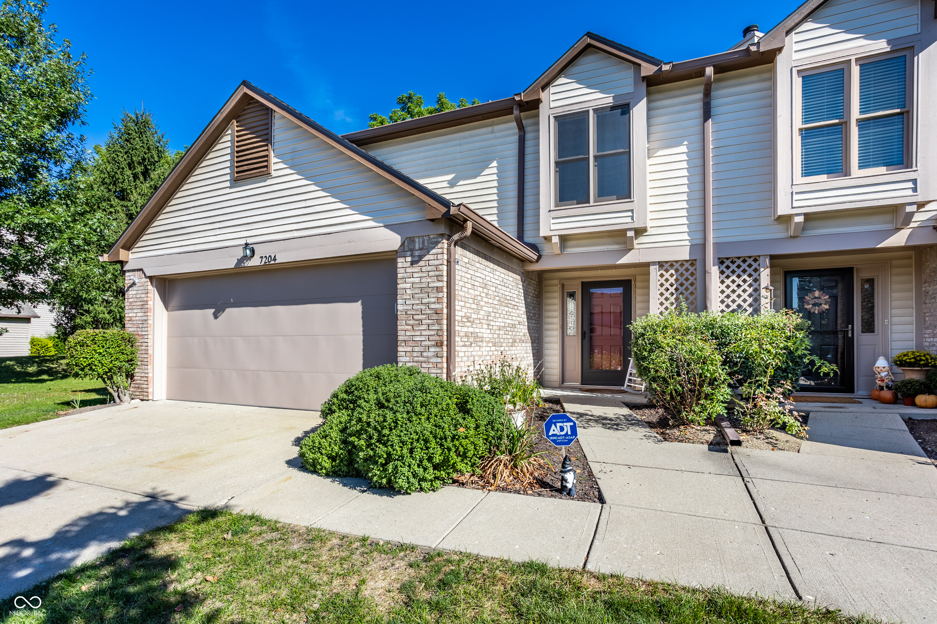 7204 Long Boat Drive