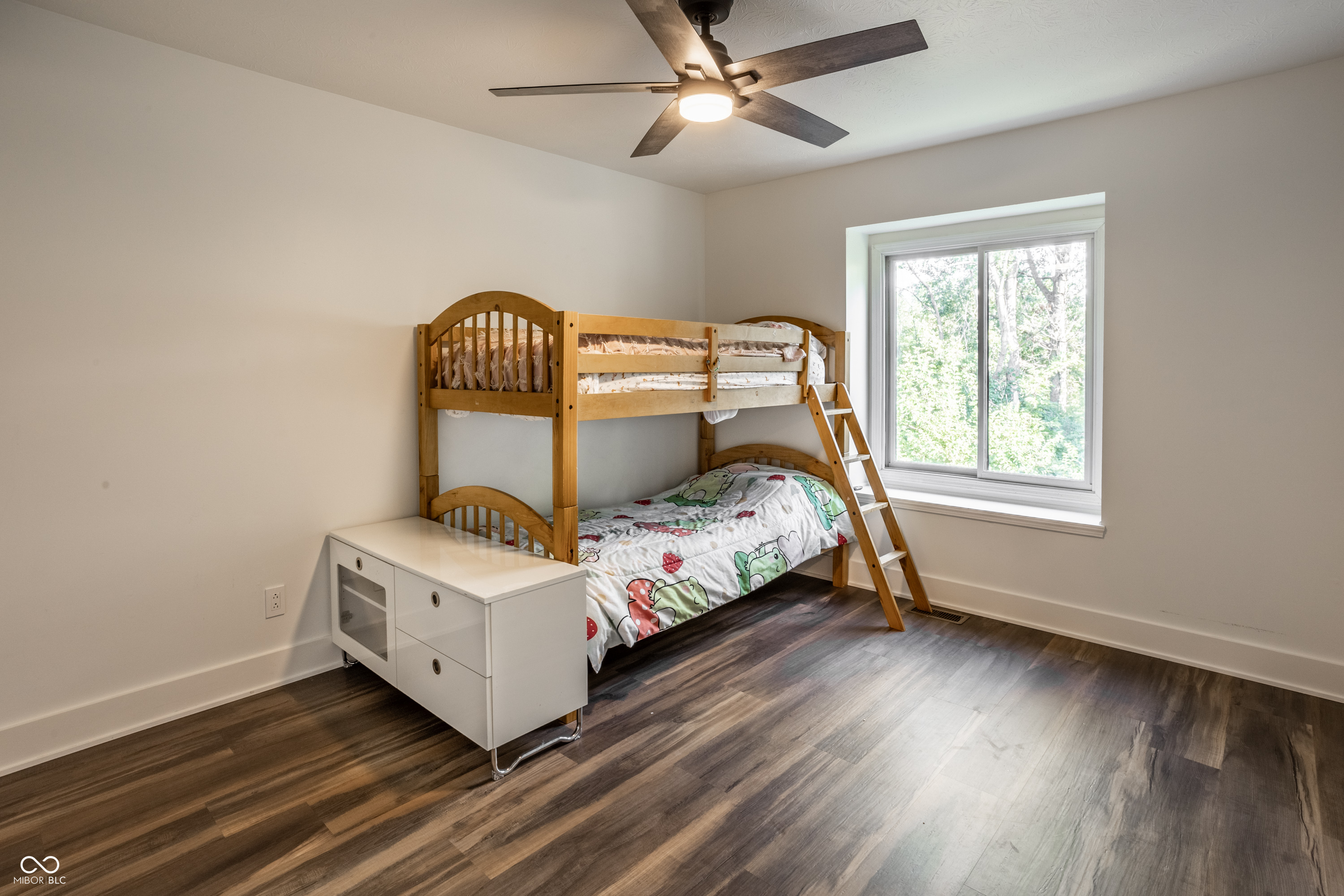 7204 Long Boat Drive