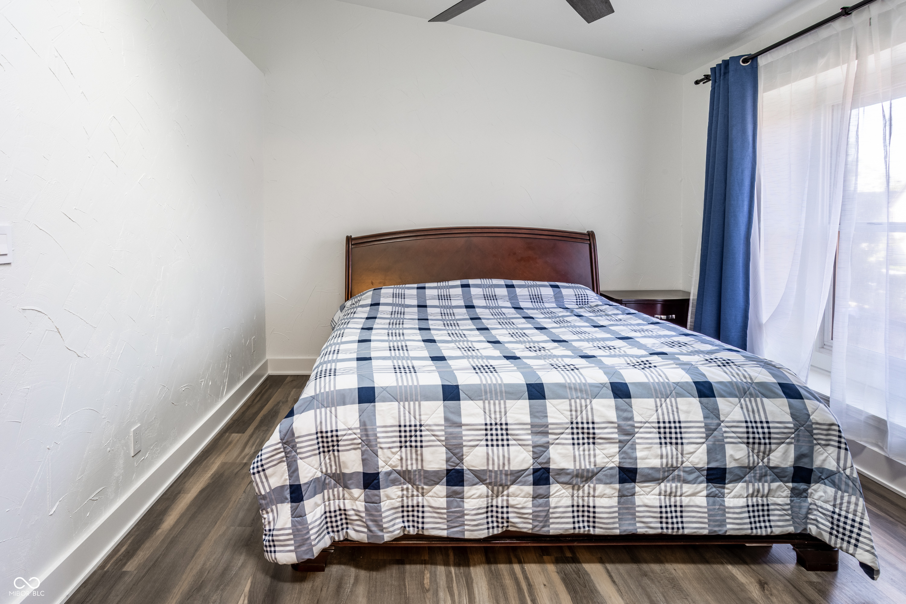 7204 Long Boat Drive