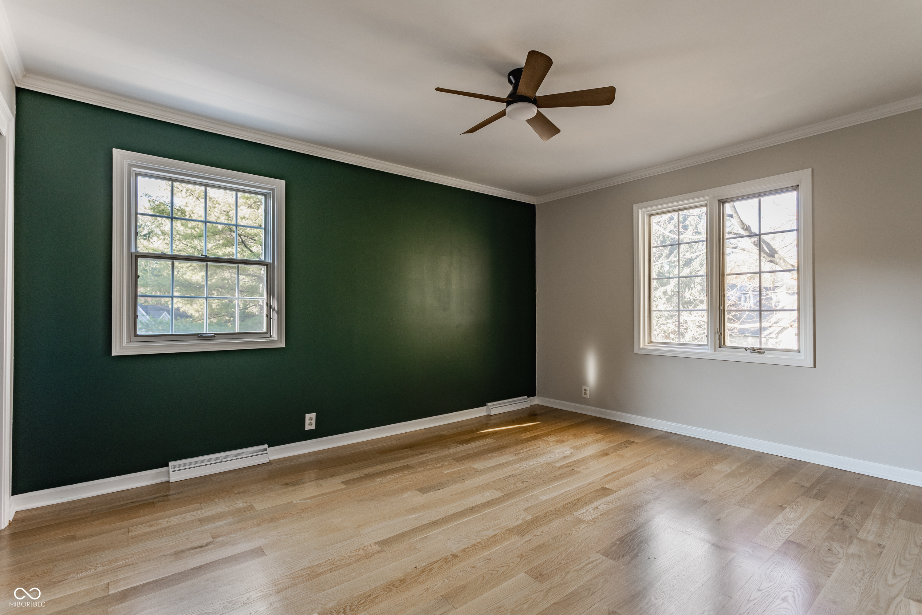 9 Lakeview Court