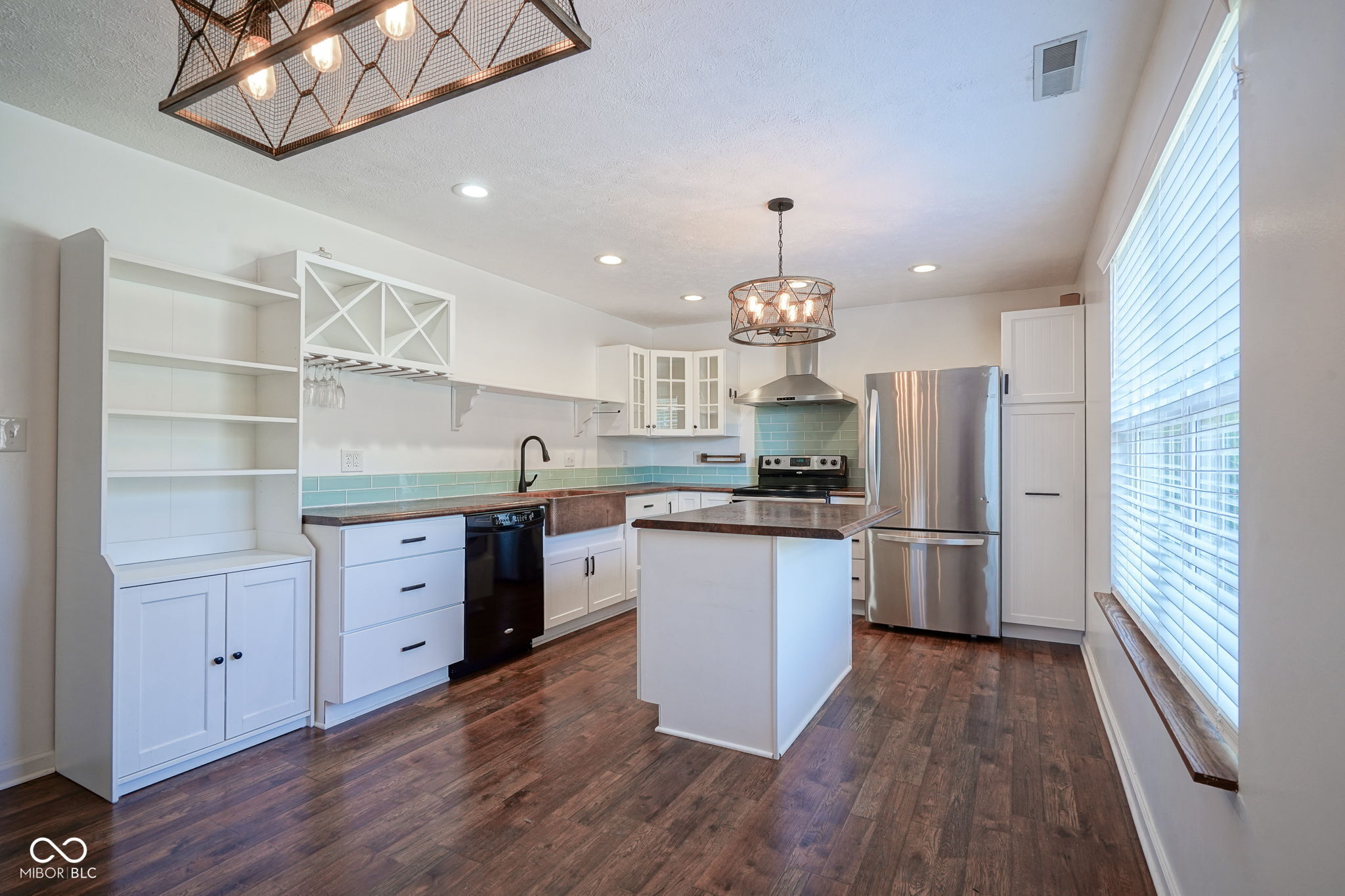 2789 Lucas Drive