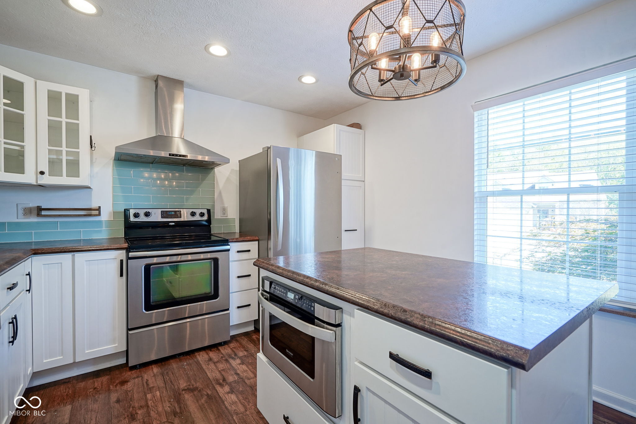 2789 Lucas Drive