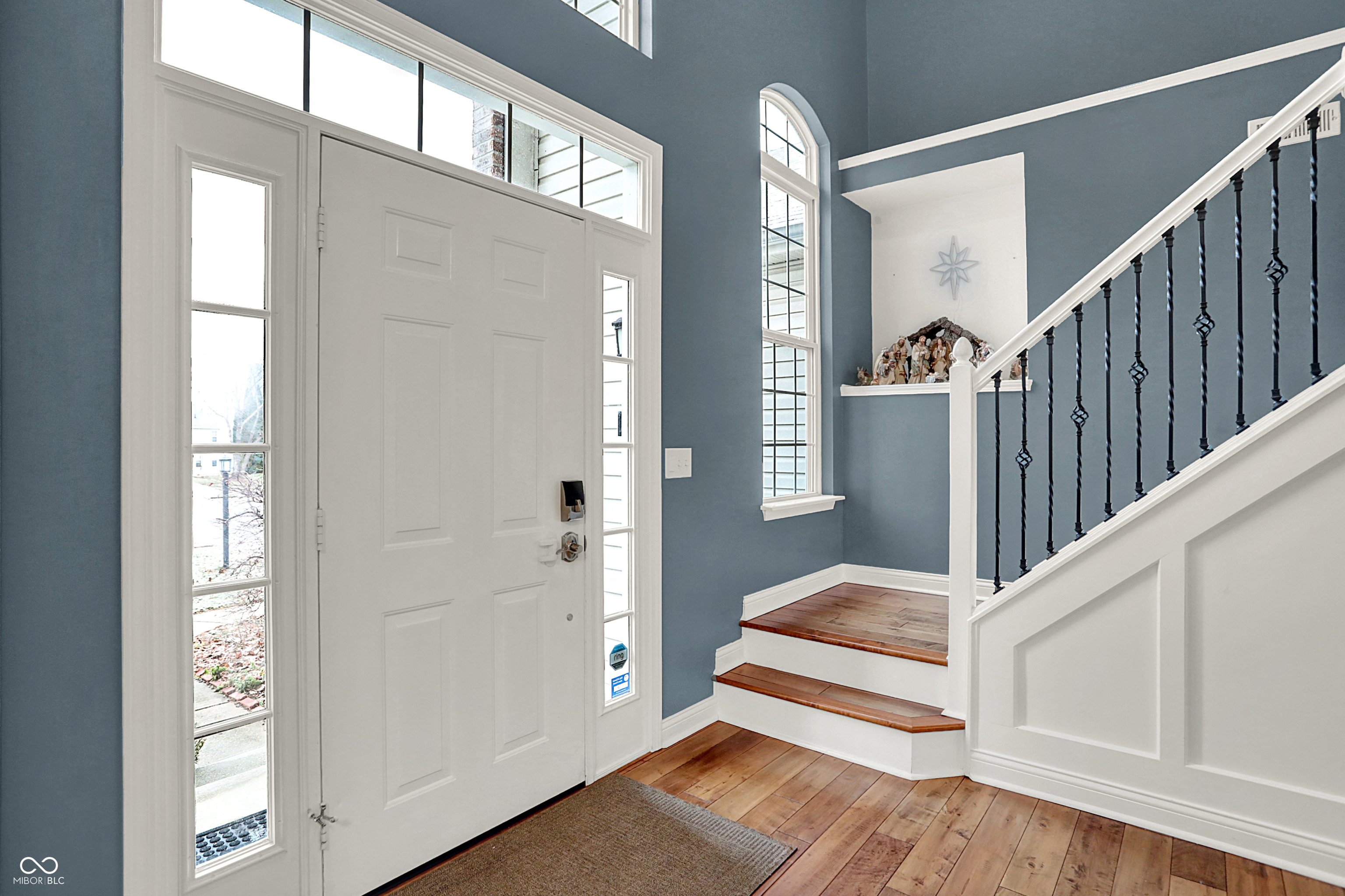 5812 Bluestem Court