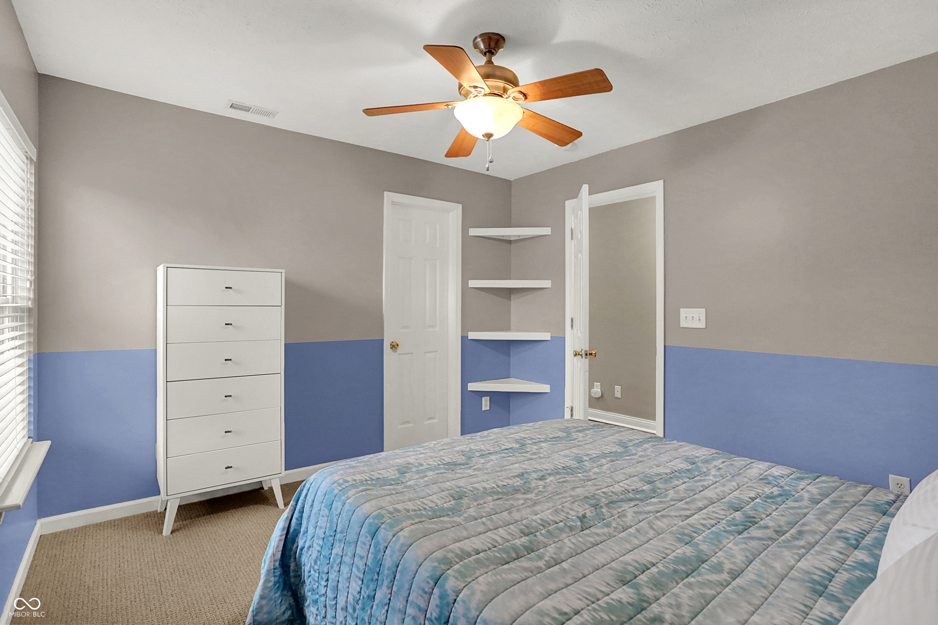5812 Bluestem Court
