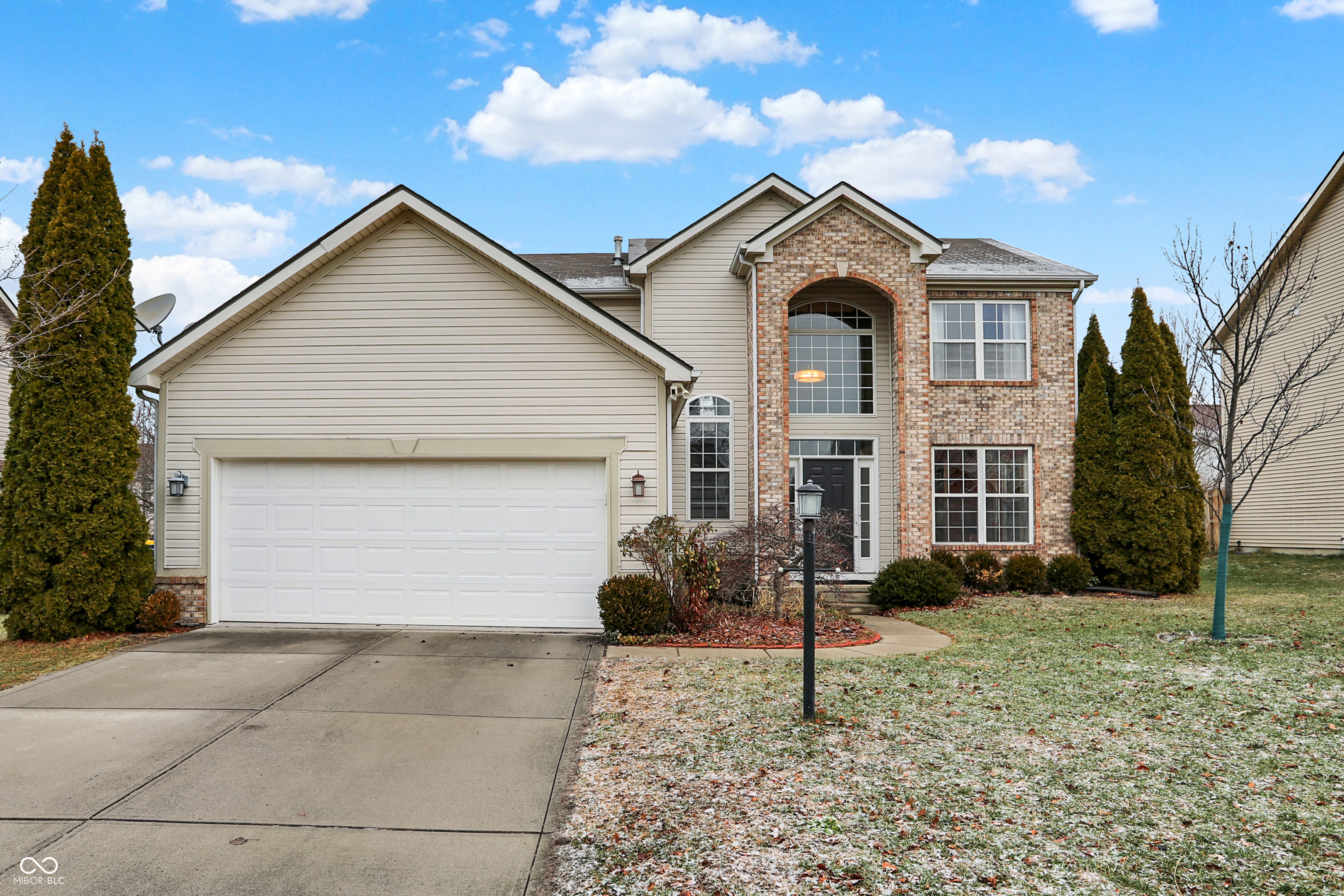 5812 Bluestem Court