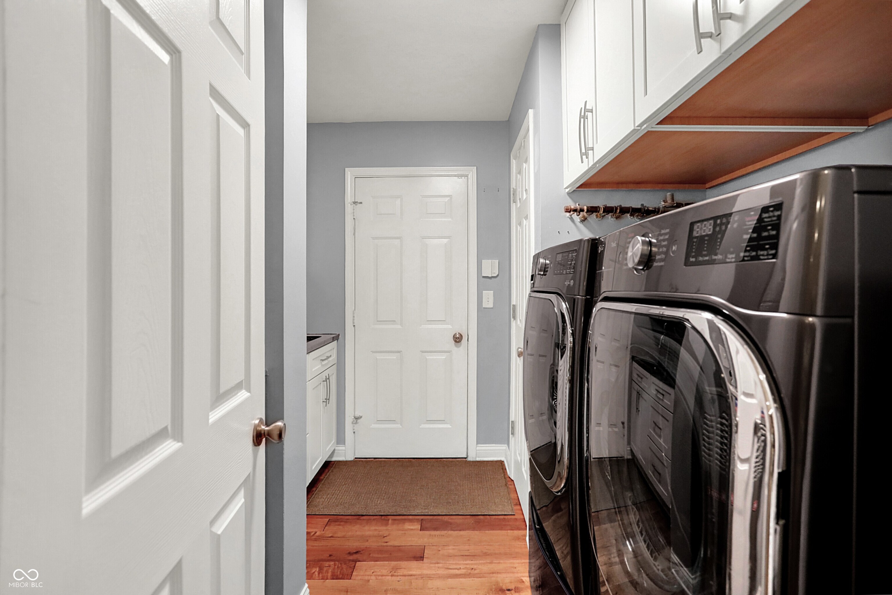 5812 Bluestem Court