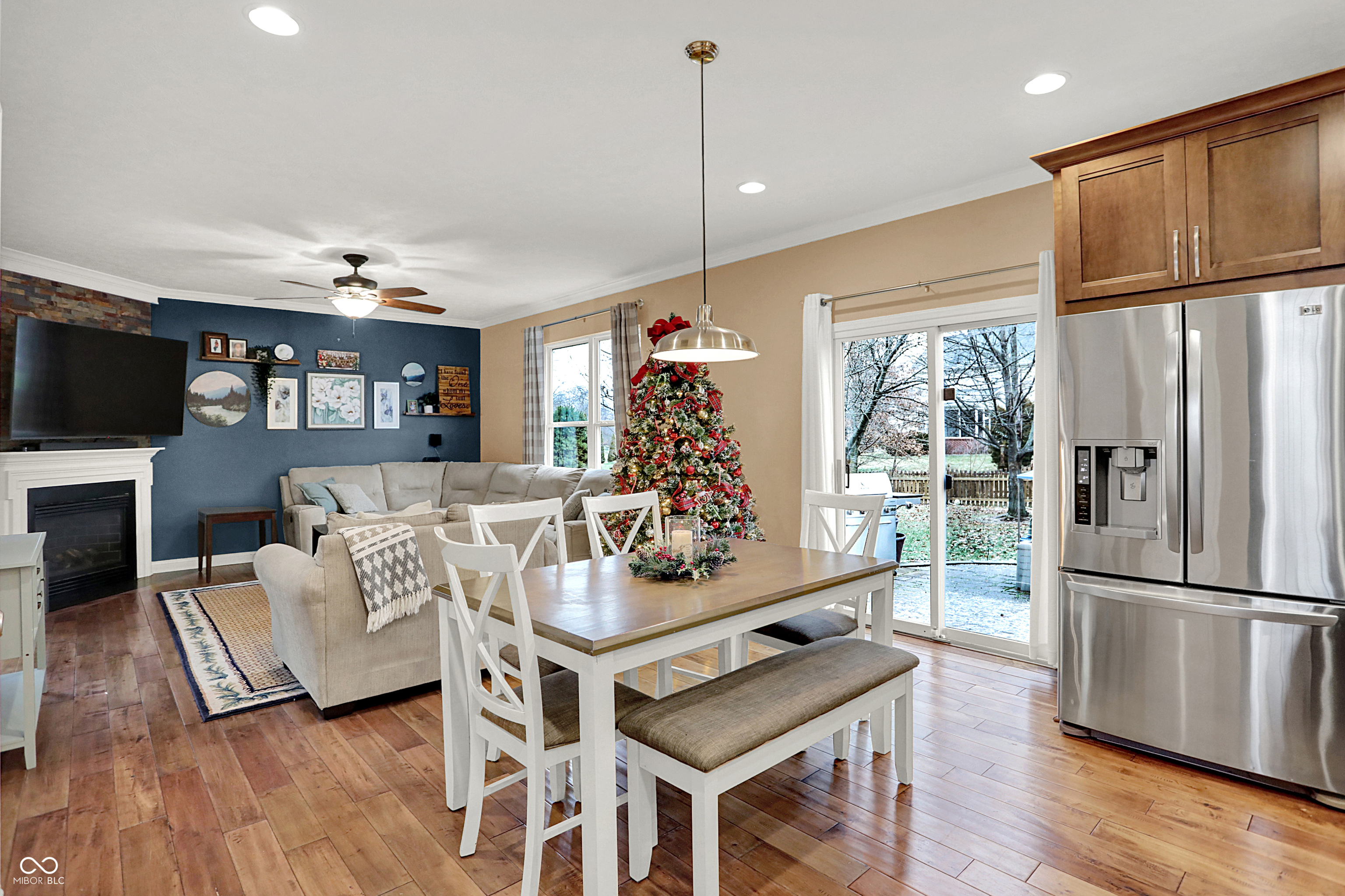 5812 Bluestem Court