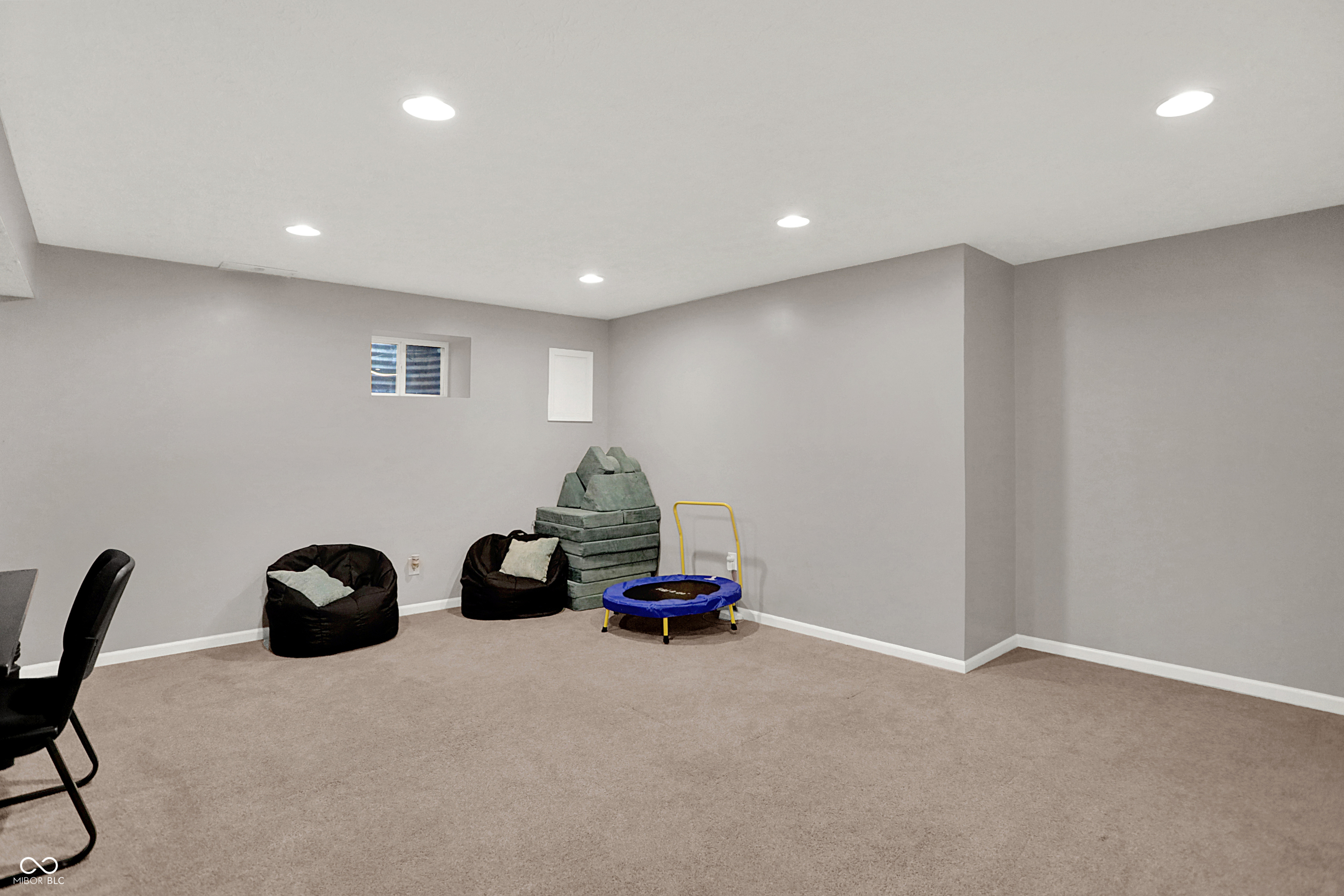 5812 Bluestem Court