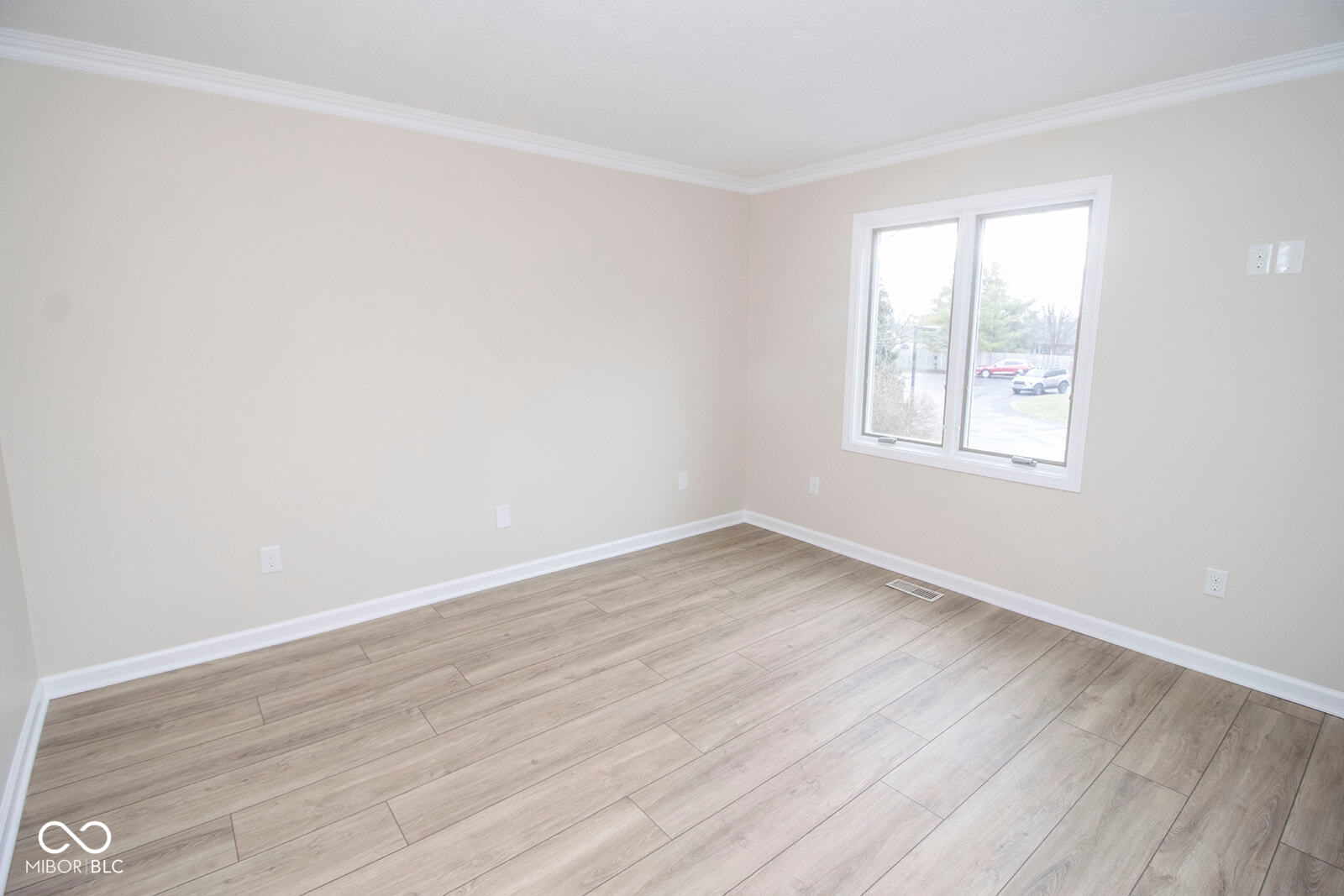 309 Baywood Court