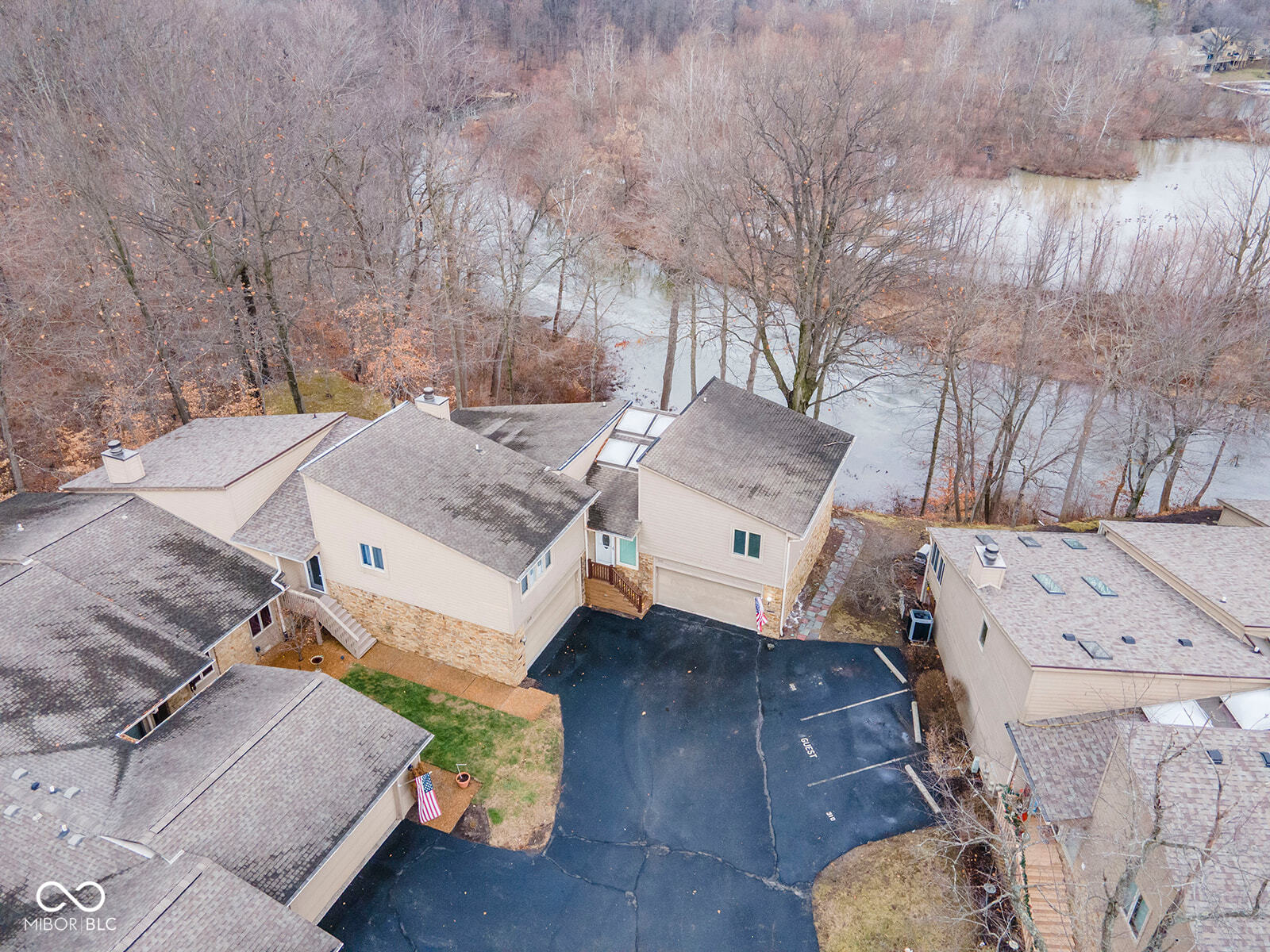 309 Baywood Court