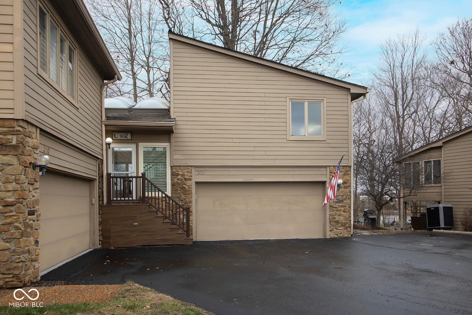 309 Baywood Court