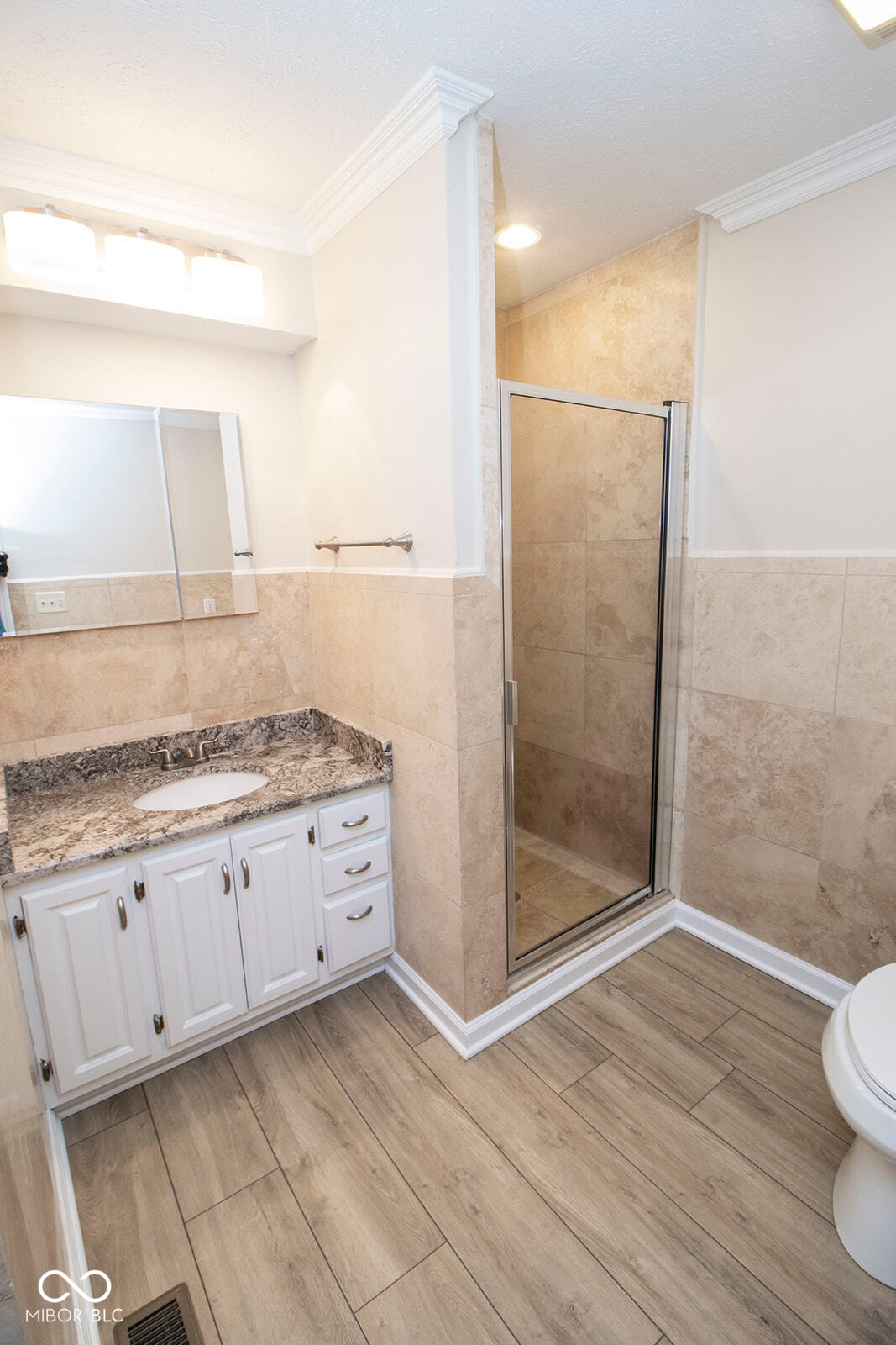 309 Baywood Court