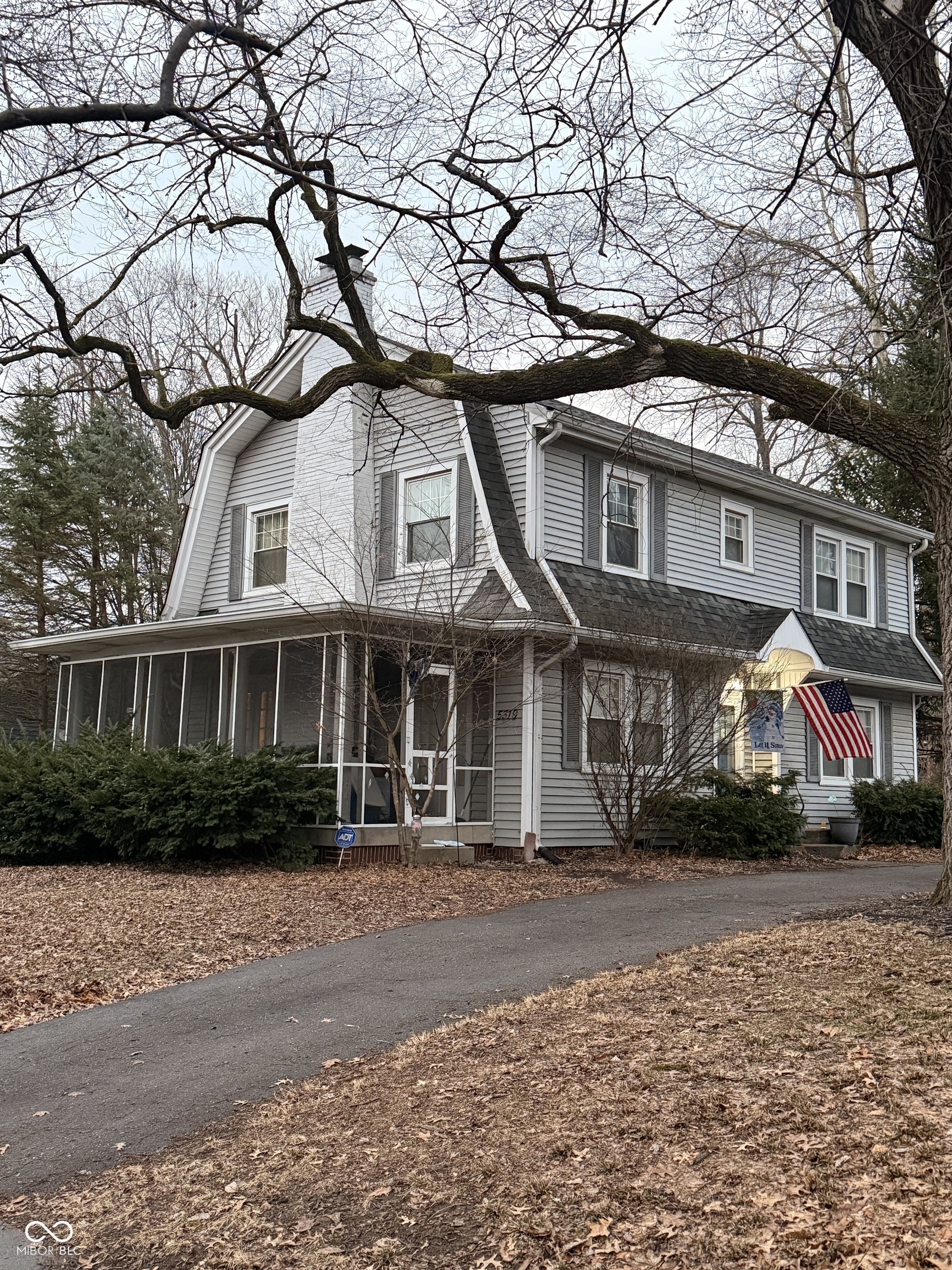 5319 N New Jersey Street