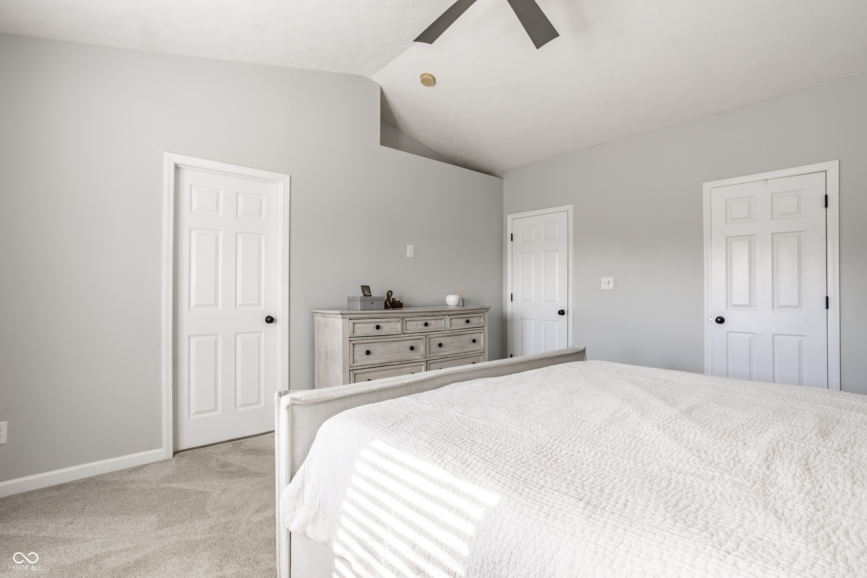 10899 Woodward Drive