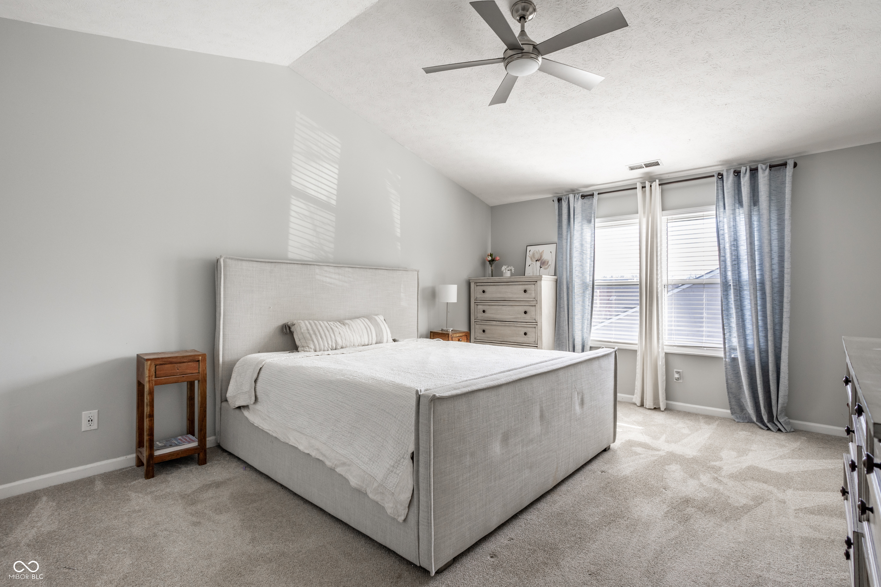 10899 Woodward Drive