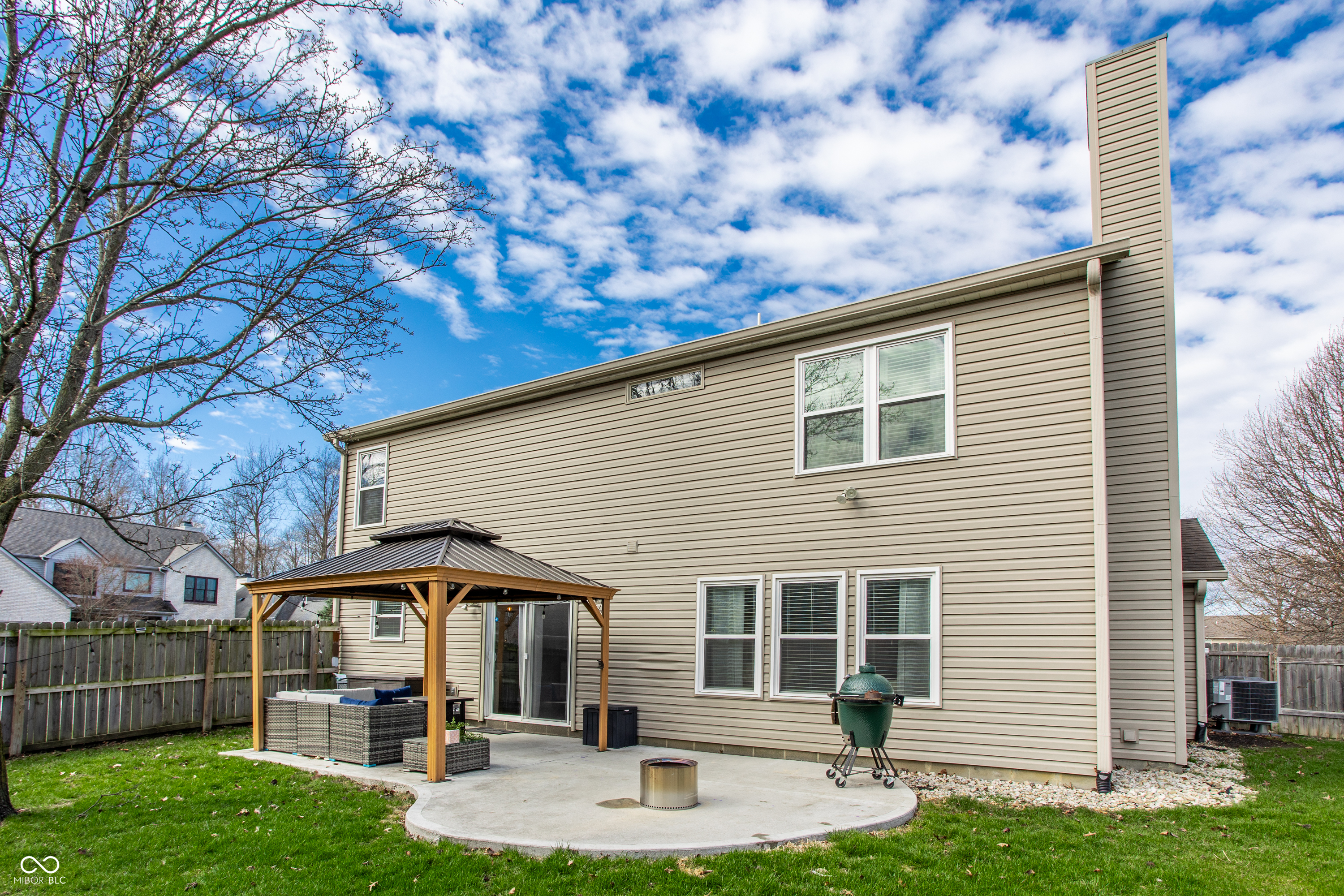 10899 Woodward Drive