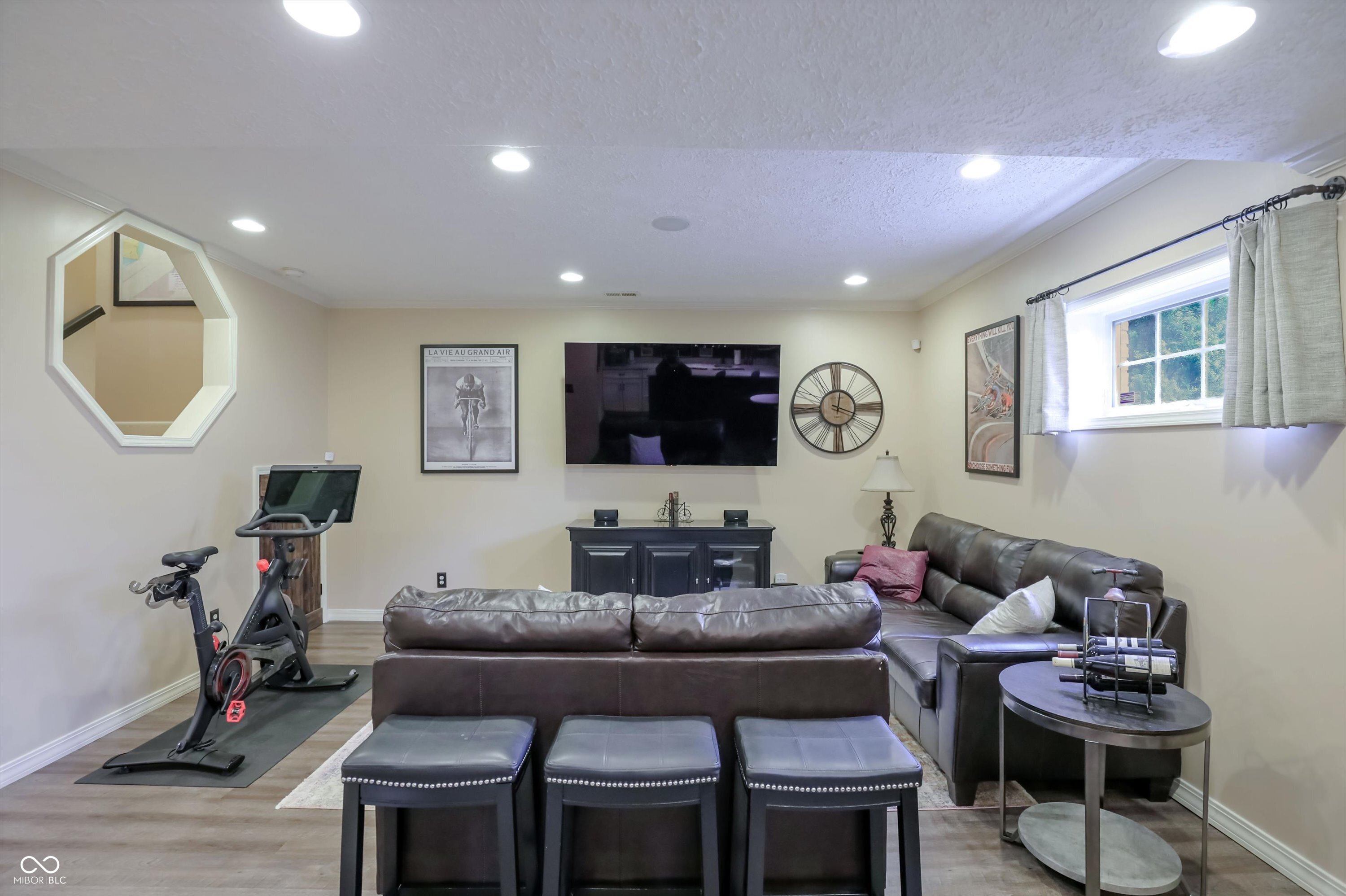 4401 Brittany Drive