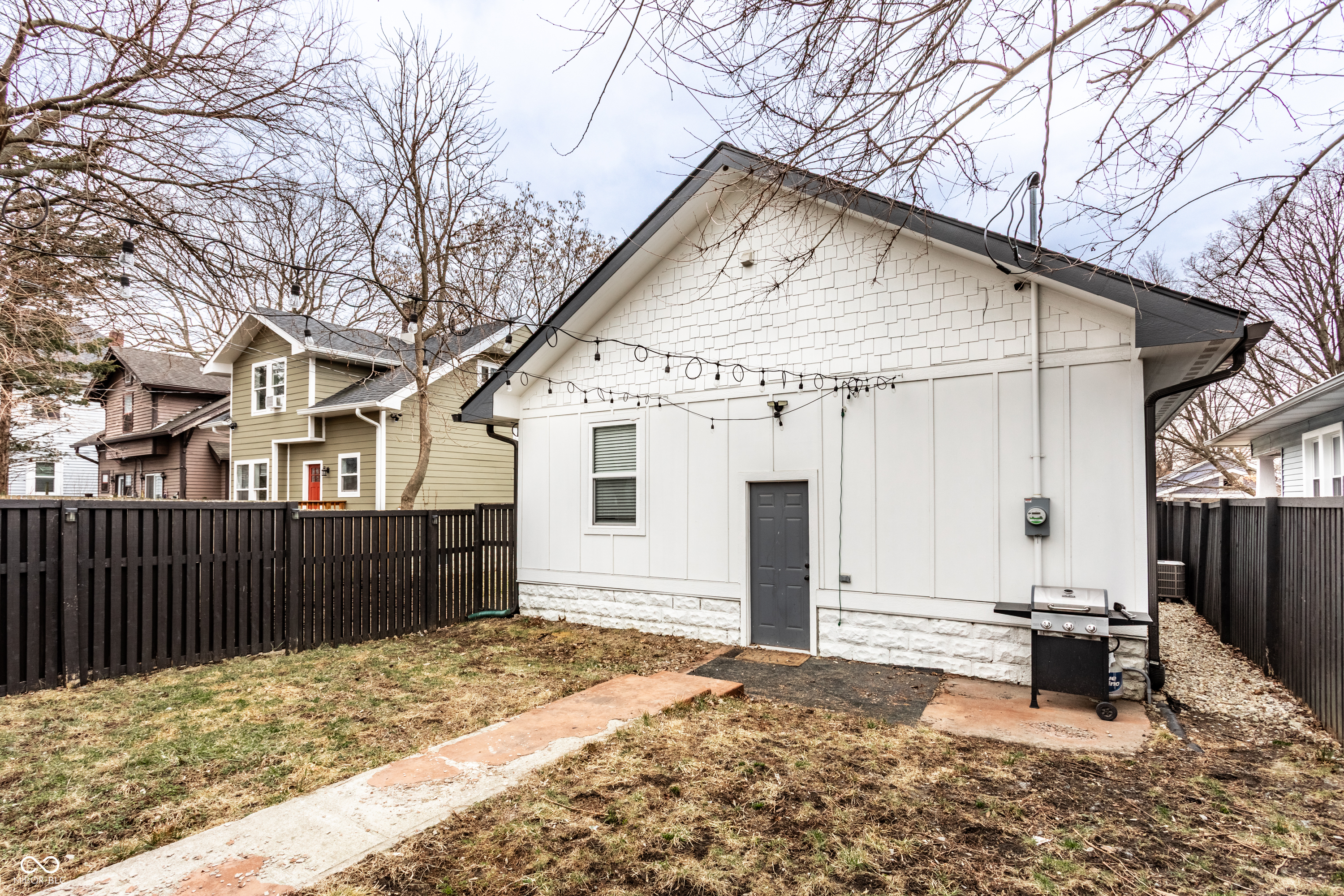 401 N Temple Avenue