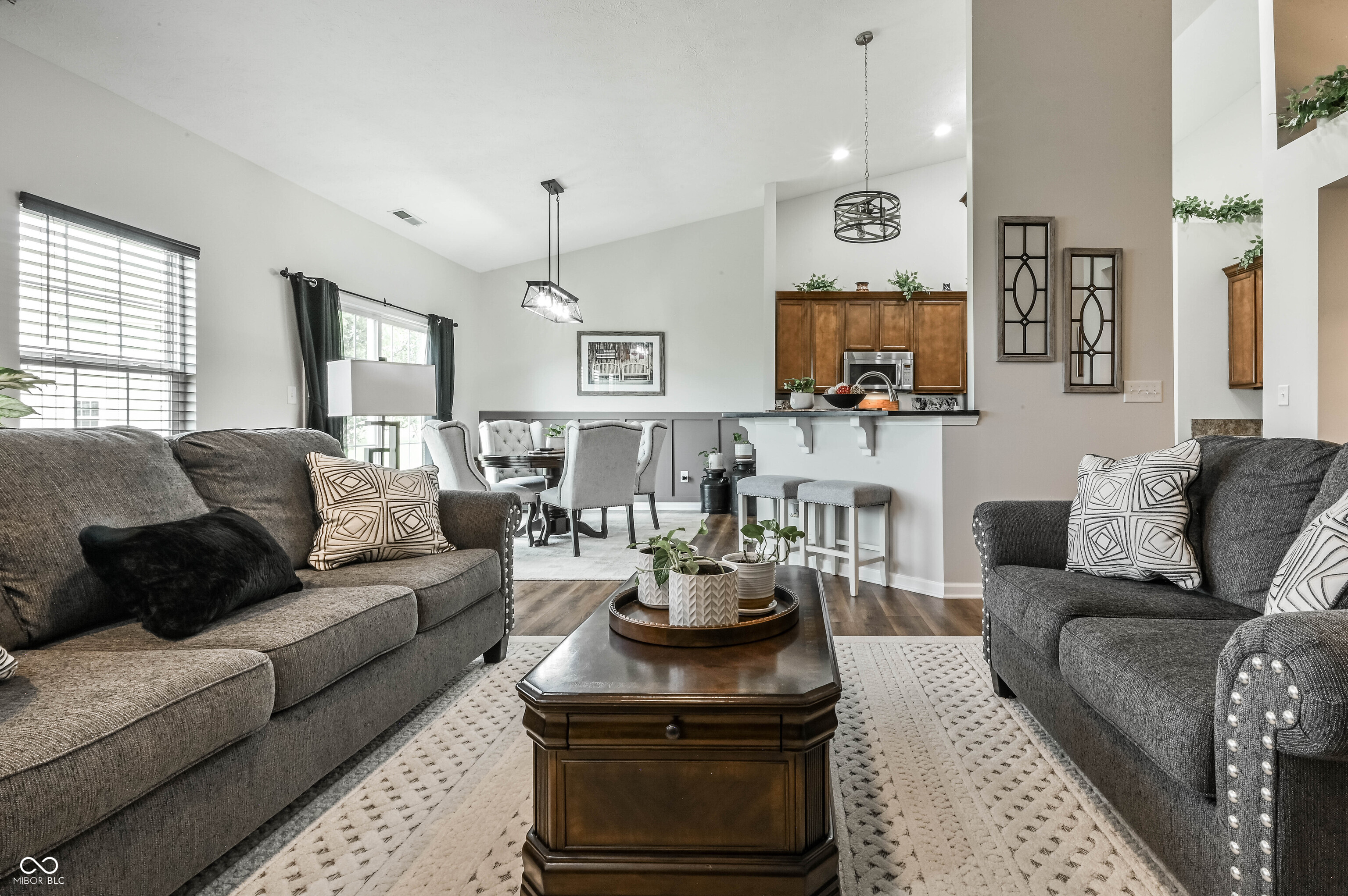 6432 W Waters Edge Court