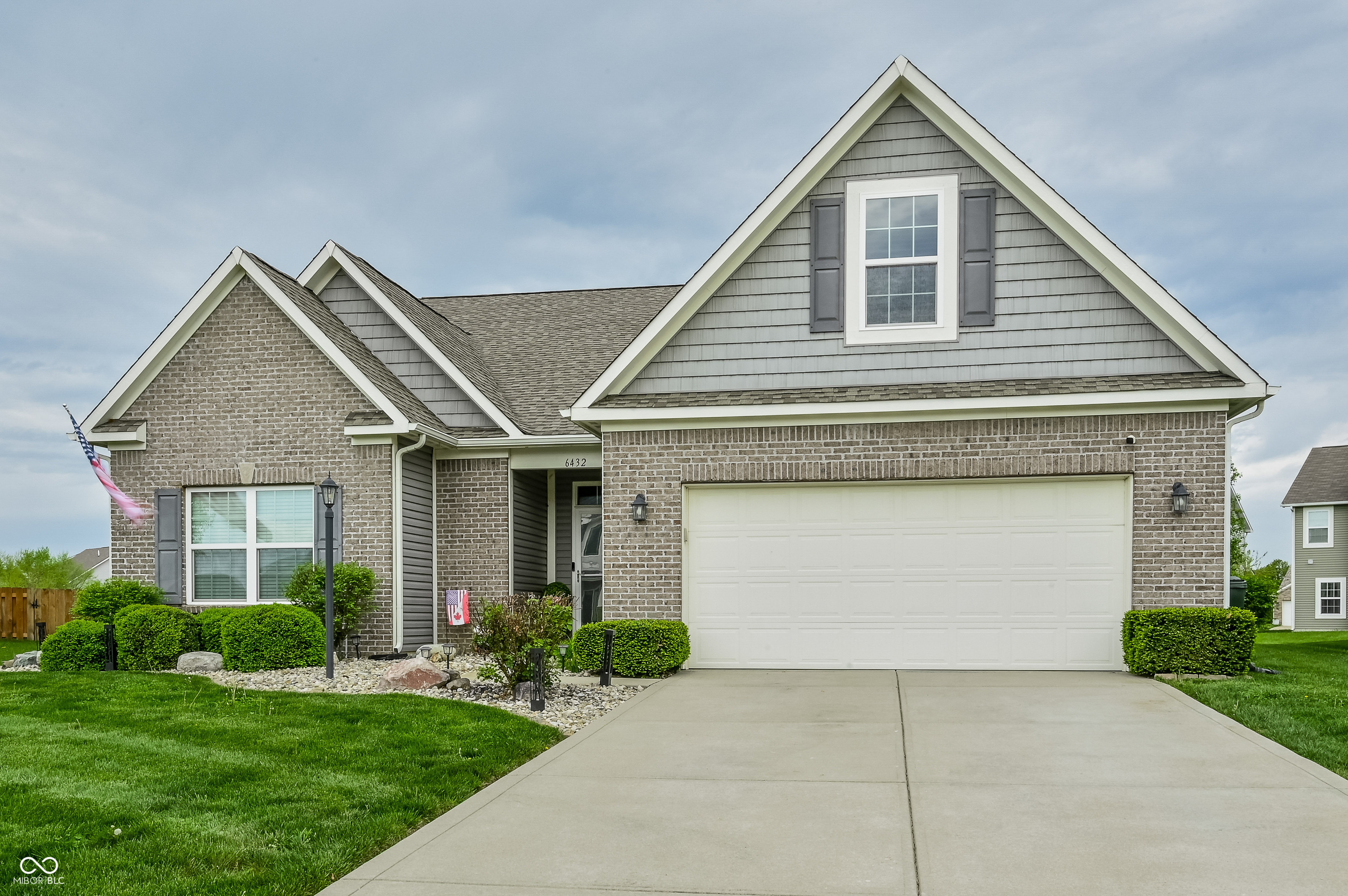 6432 W Waters Edge Court
