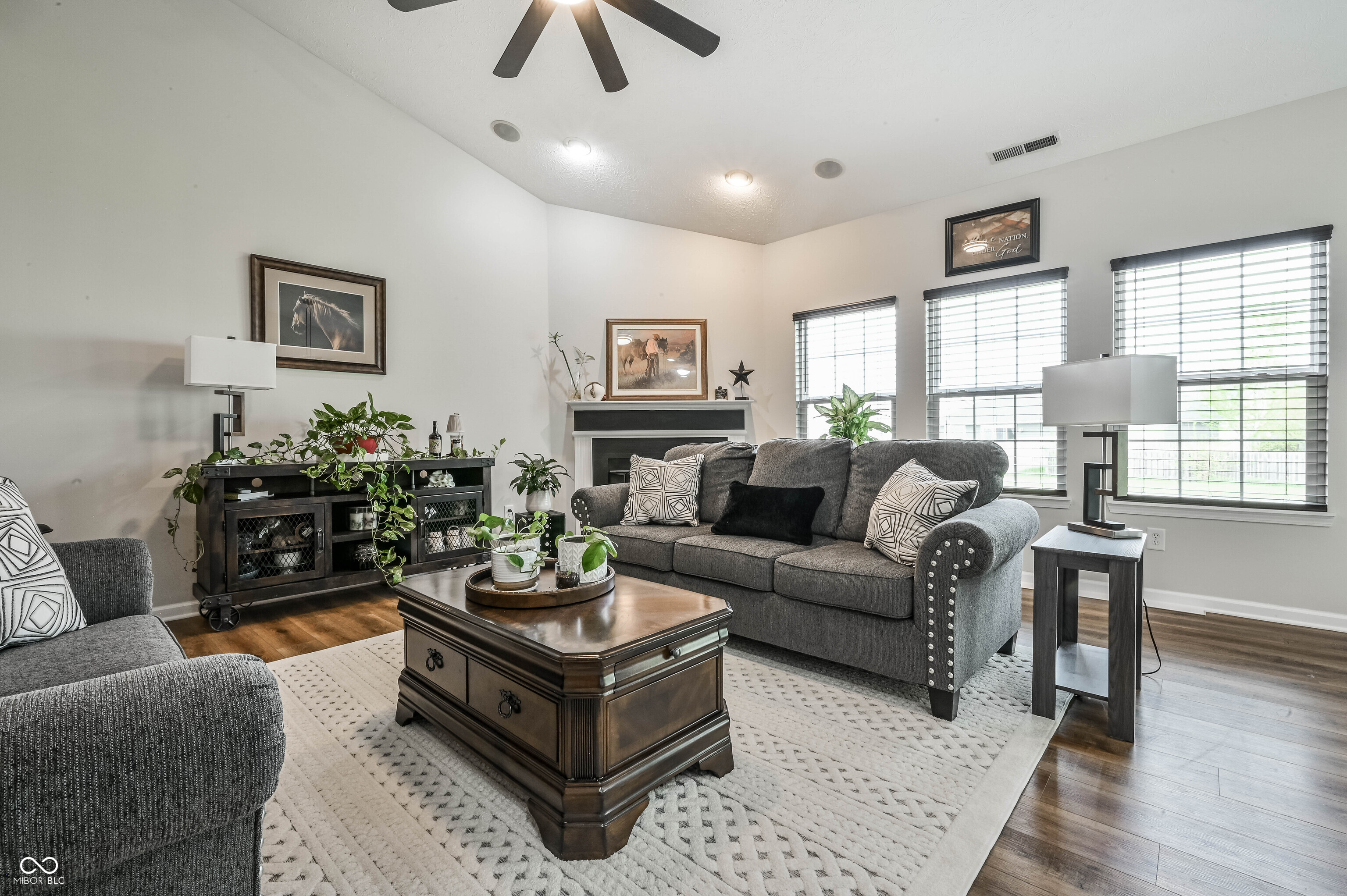 6432 W Waters Edge Court