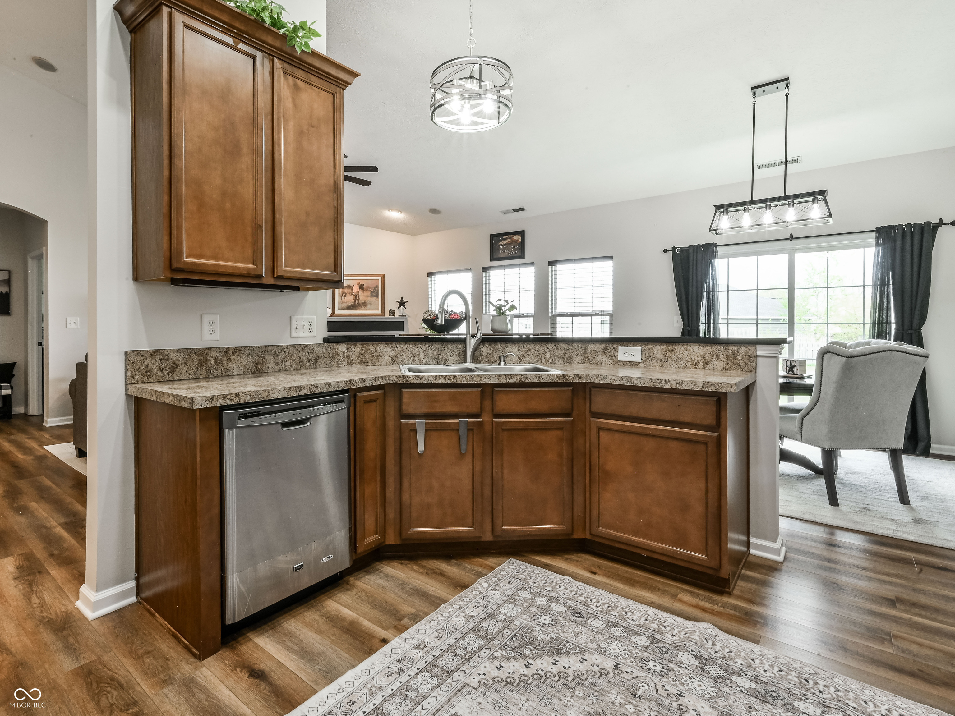 6432 W Waters Edge Court