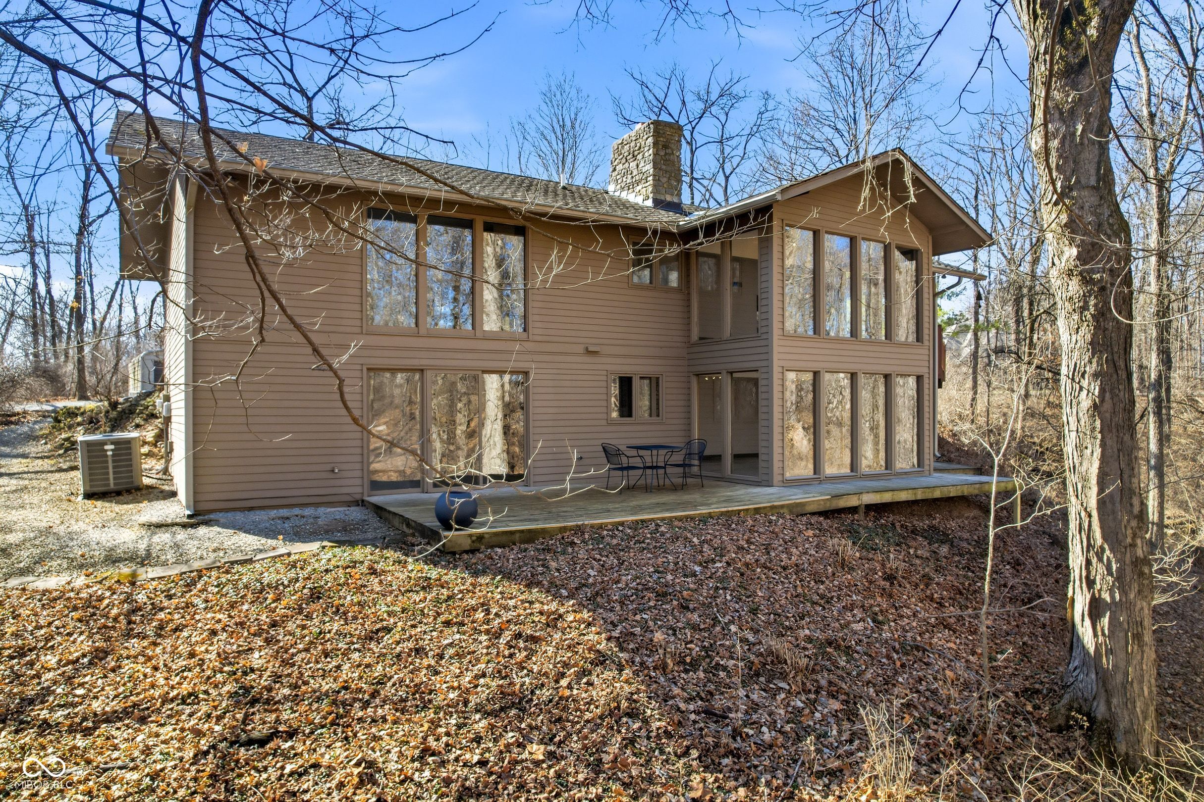 8245 Mud Creek Road