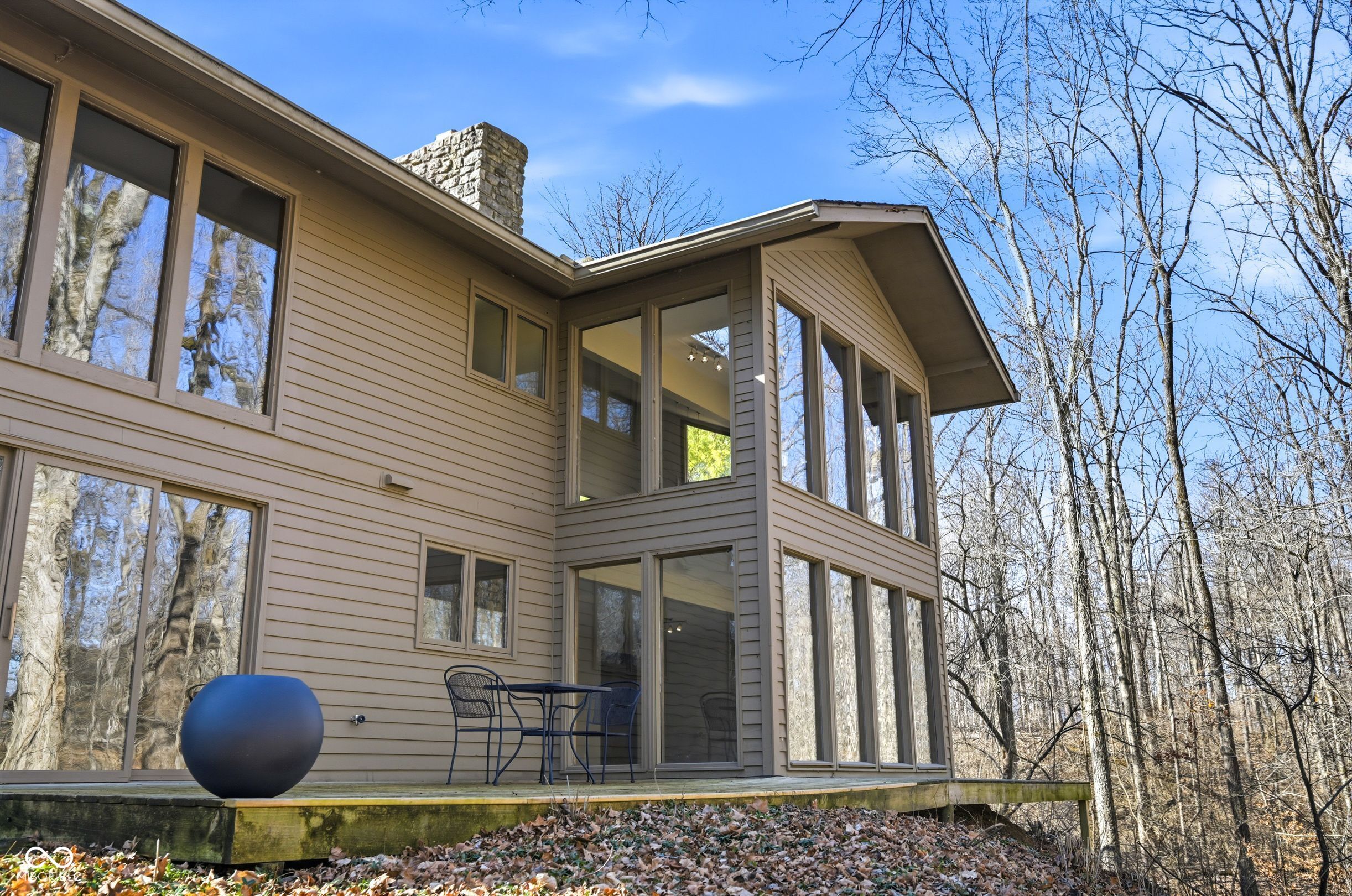 8245 Mud Creek Road