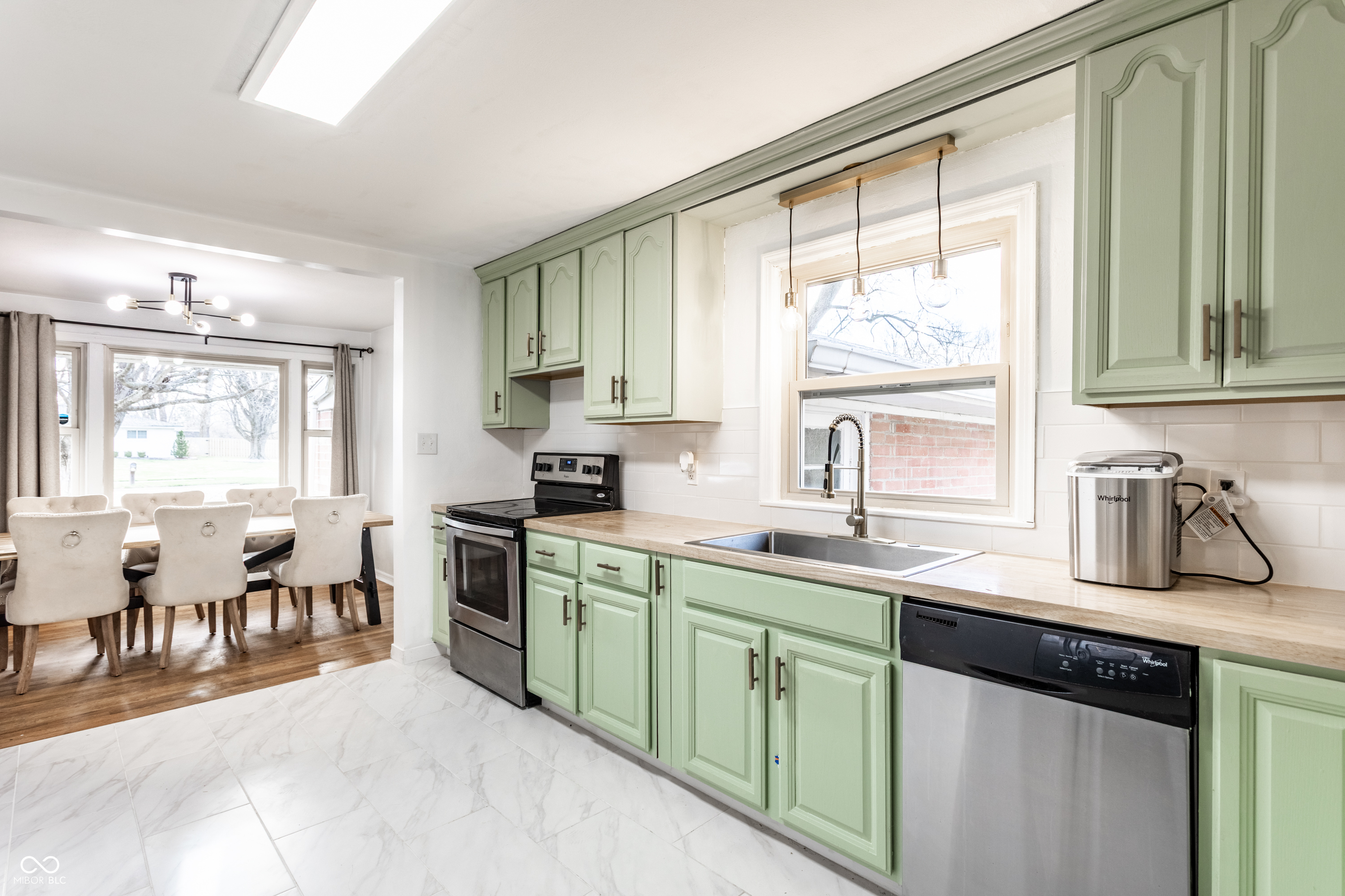 7230 Indian Lake Road