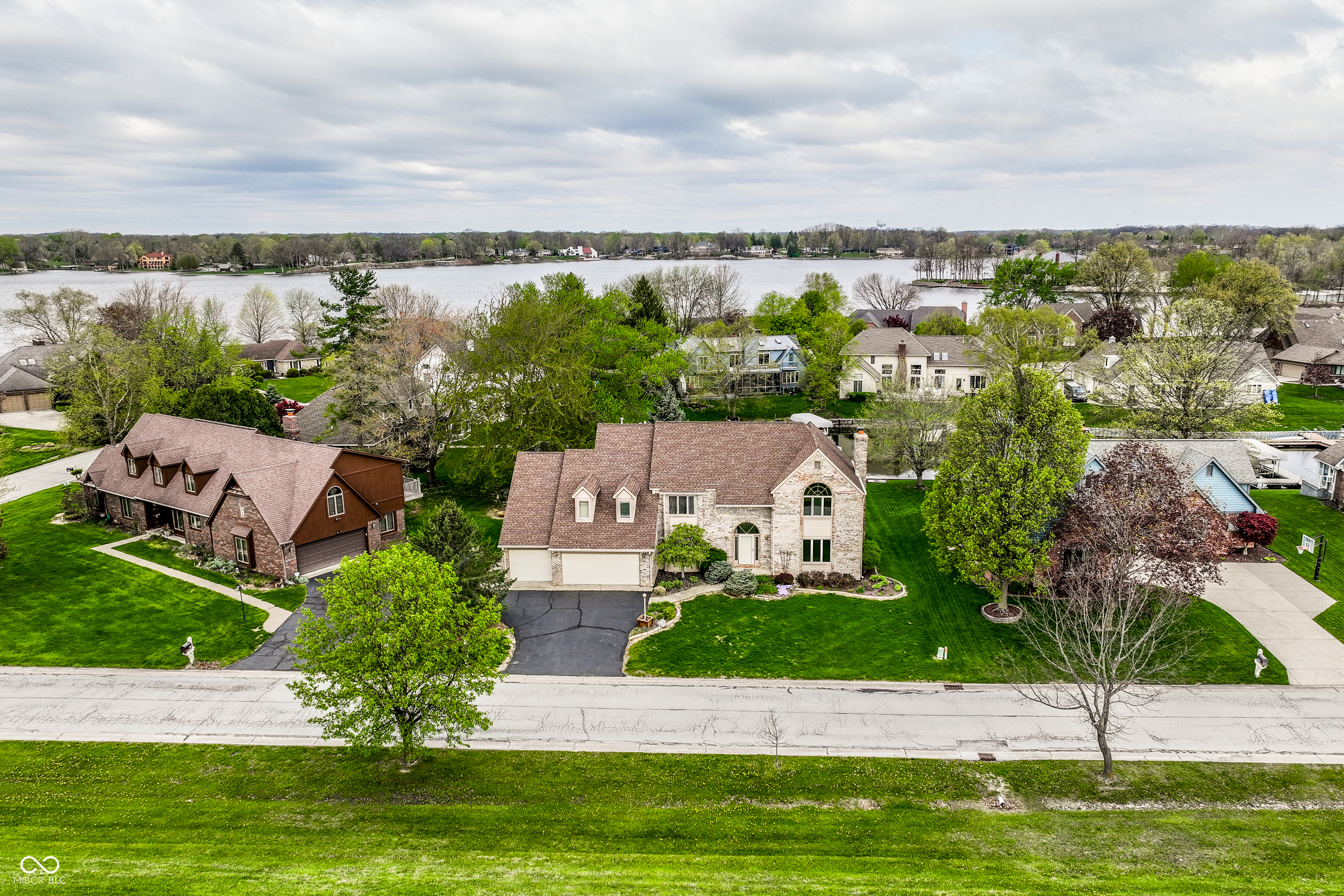 1909 Dakota Drive
