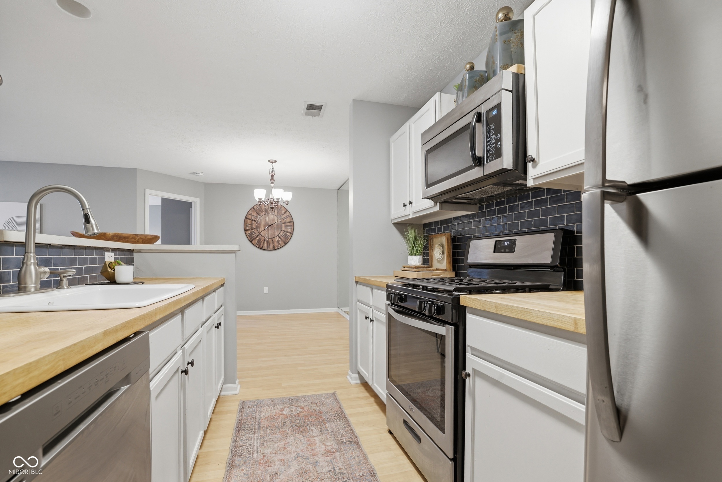 12584 Tennyson Lane Unit: APT 104