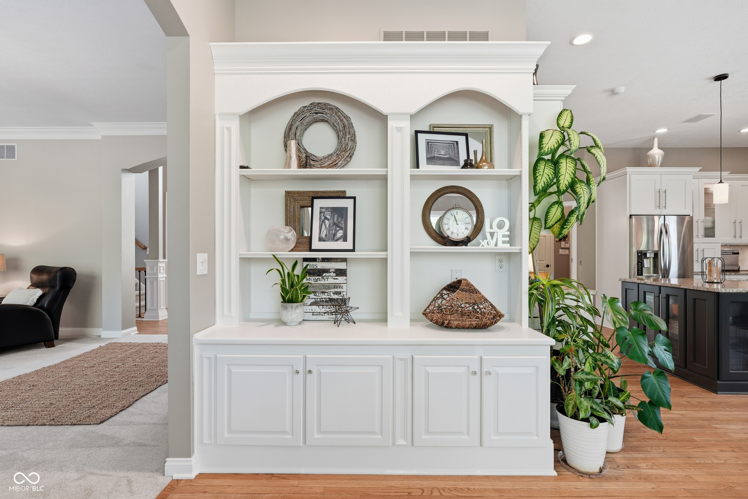 5922 Fife Trail