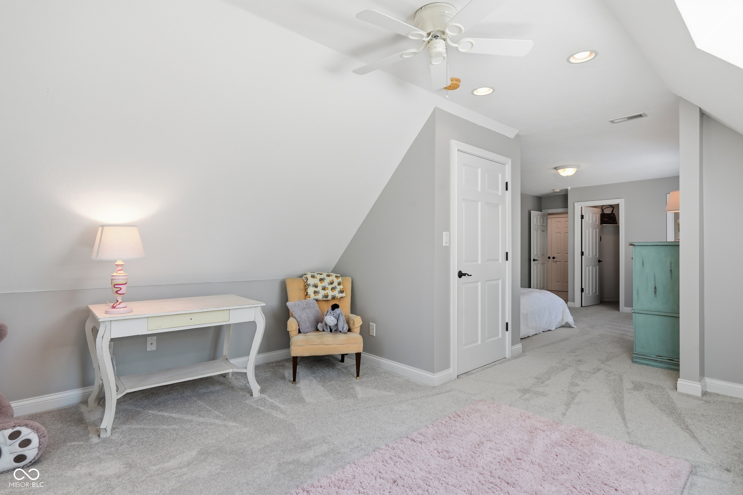 5922 Fife Trail