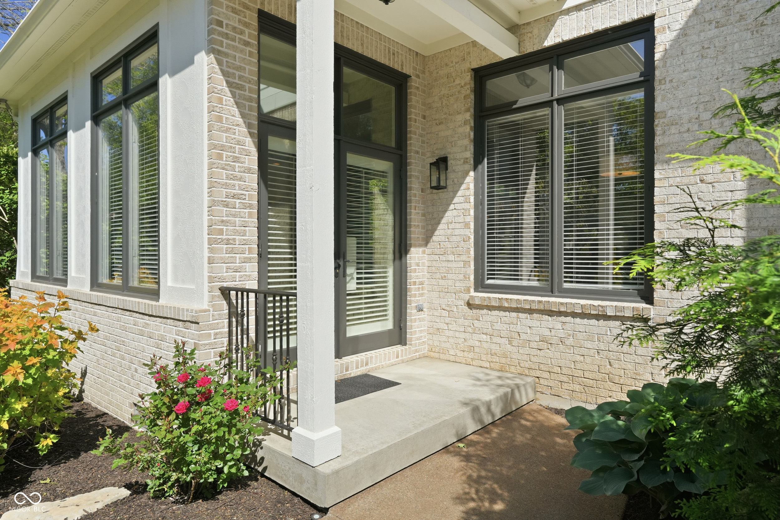 5922 Fife Trail