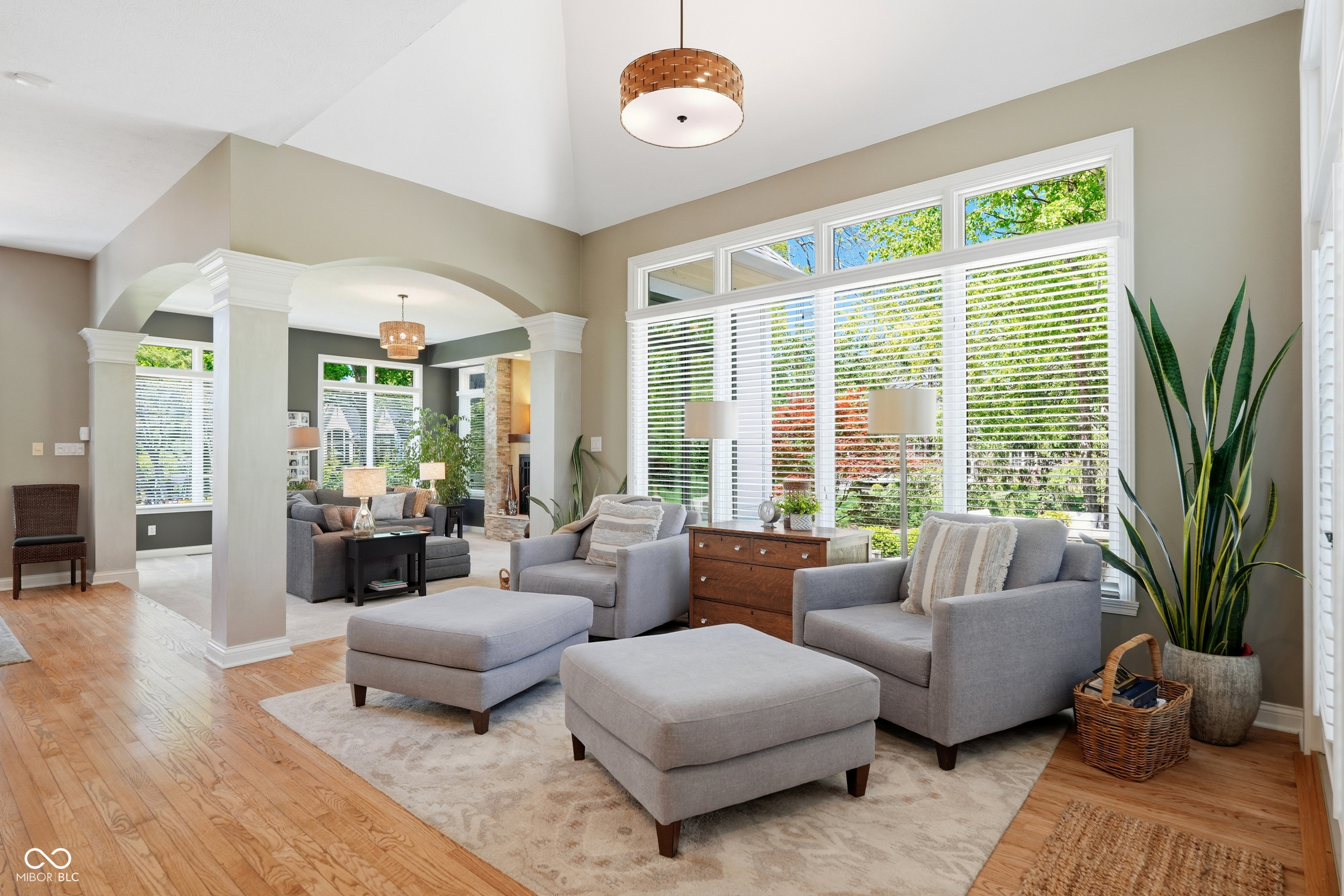 5922 Fife Trail